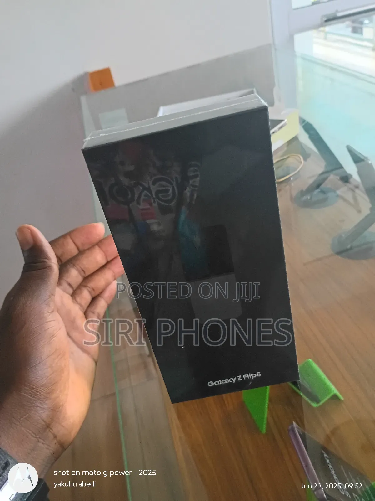 New Samsung Galaxy Z Flip5 512 GB Black