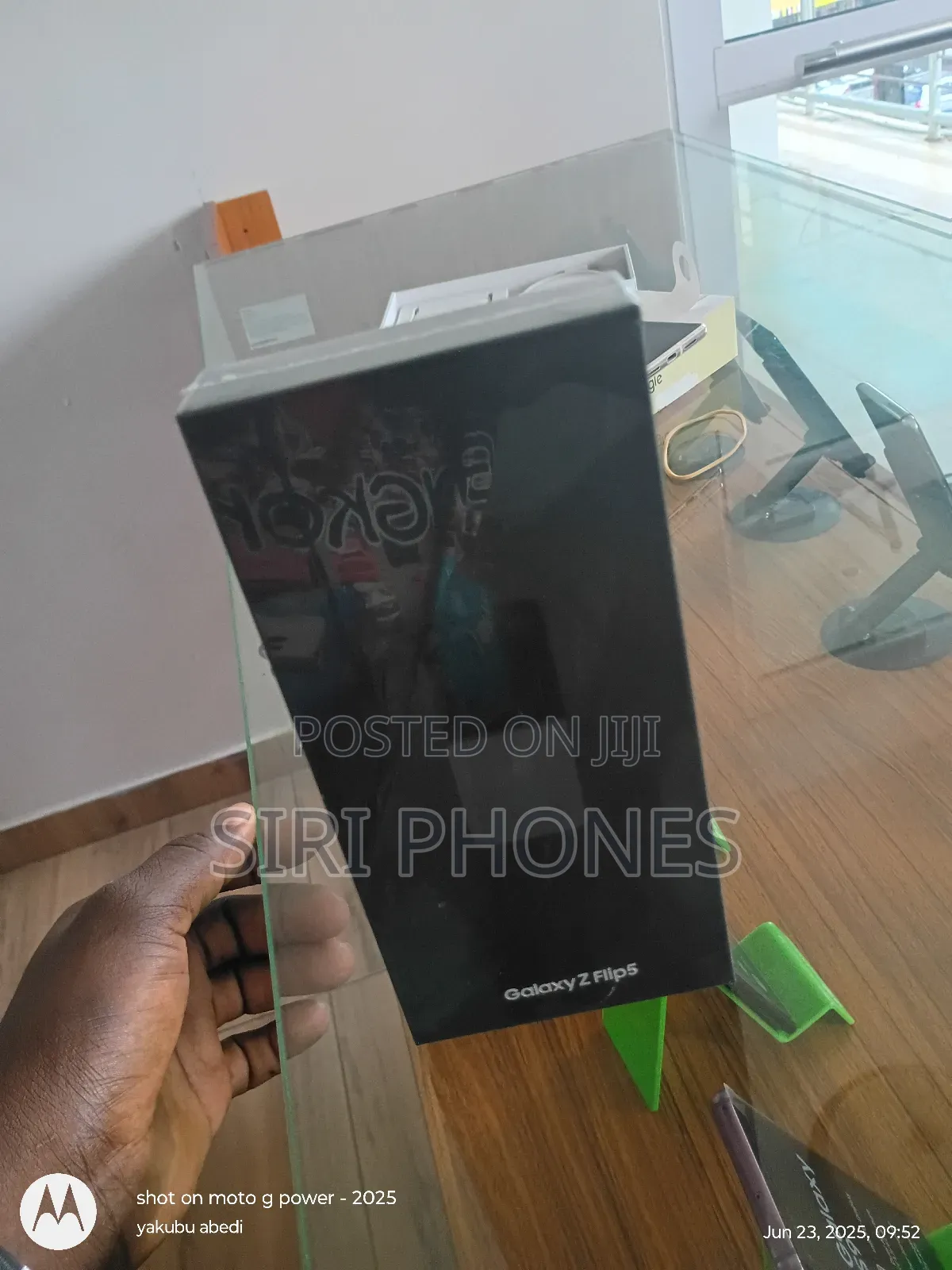 New Samsung Galaxy Z Flip5 512 GB Black