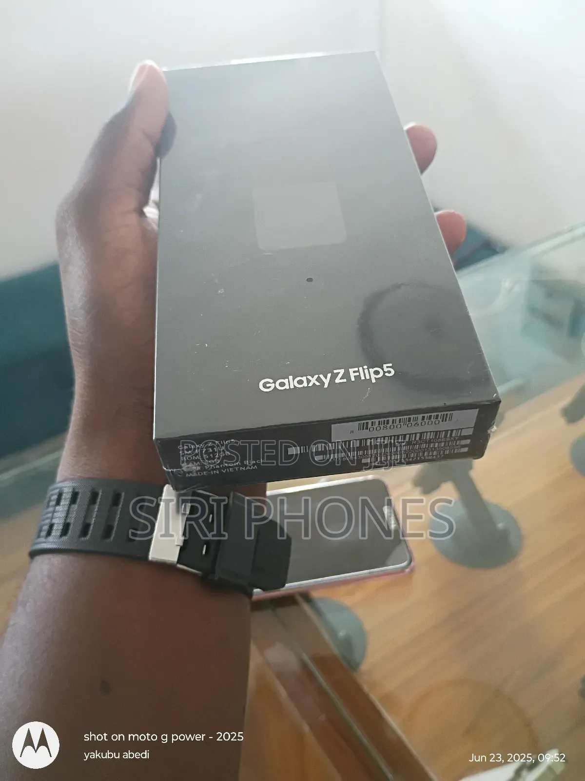 New Samsung Galaxy Z Flip 5 256 GB Green