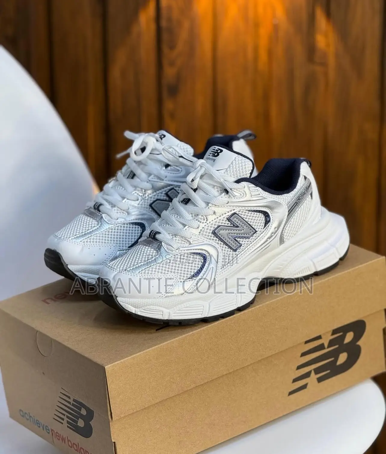 New Balance Unisex 530 V2
