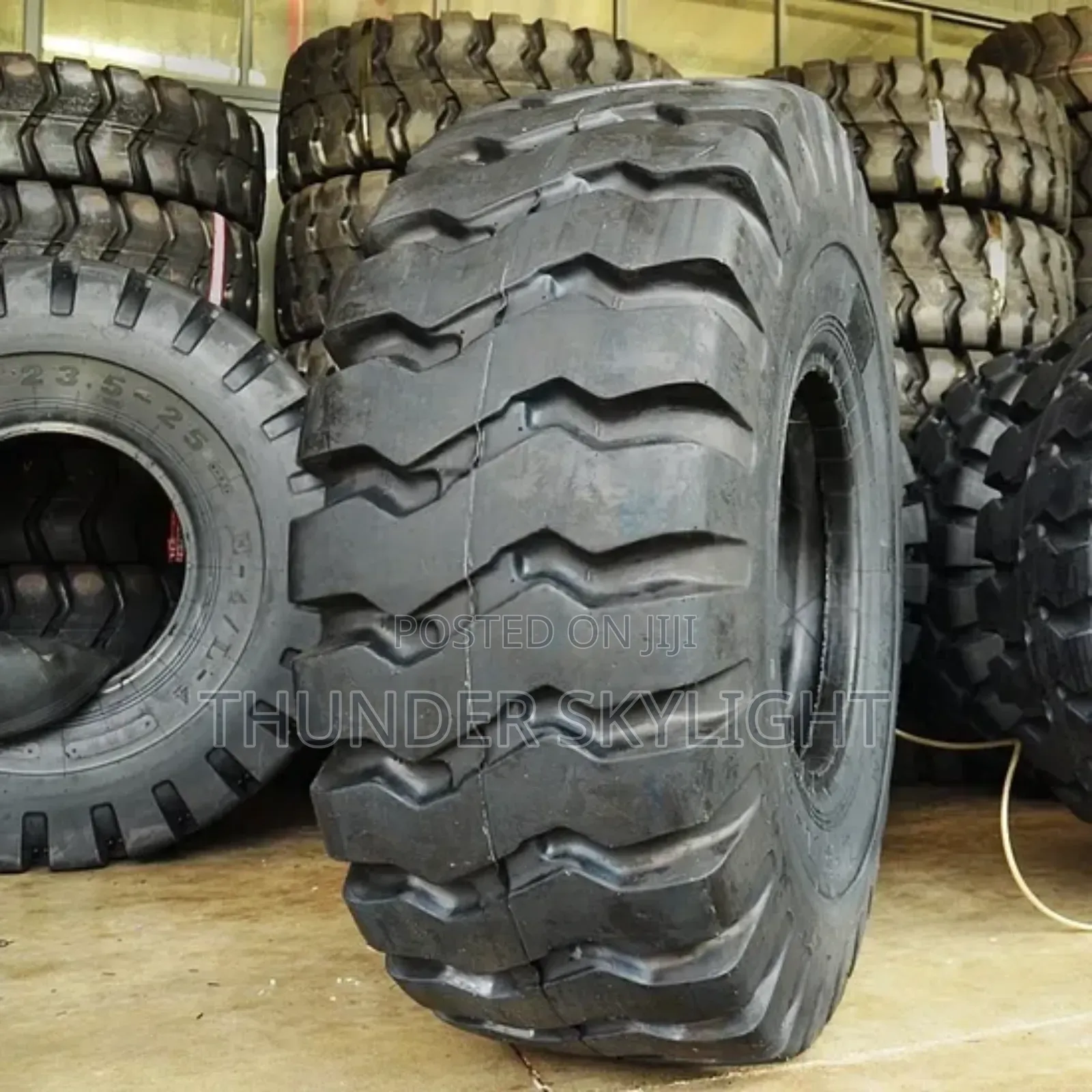 23.5-25 Aulice Tire