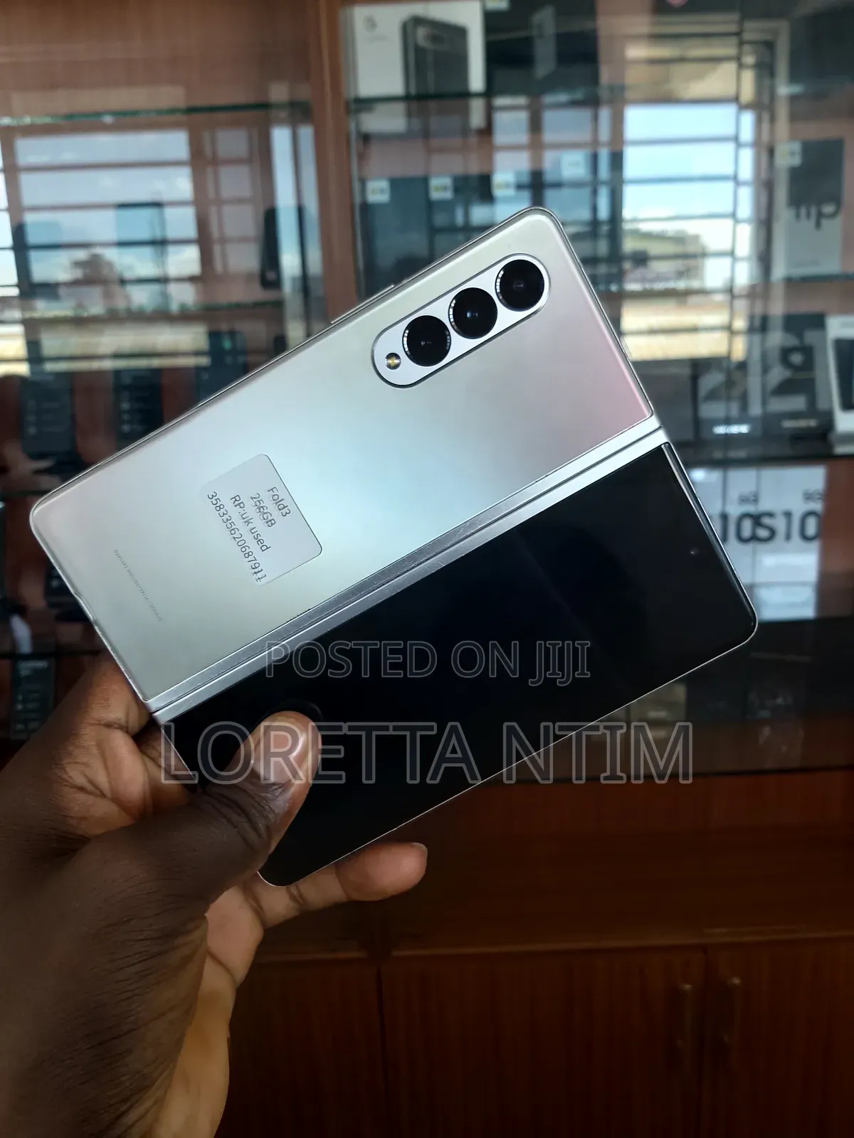 Samsung Galaxy Z Fold 3 256 GB Gold