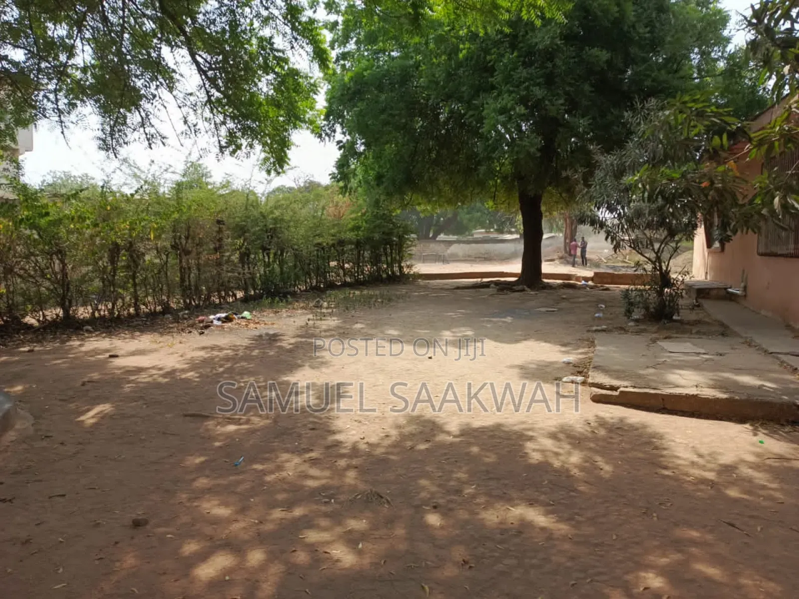 7 Plots for Sale at Lapaz