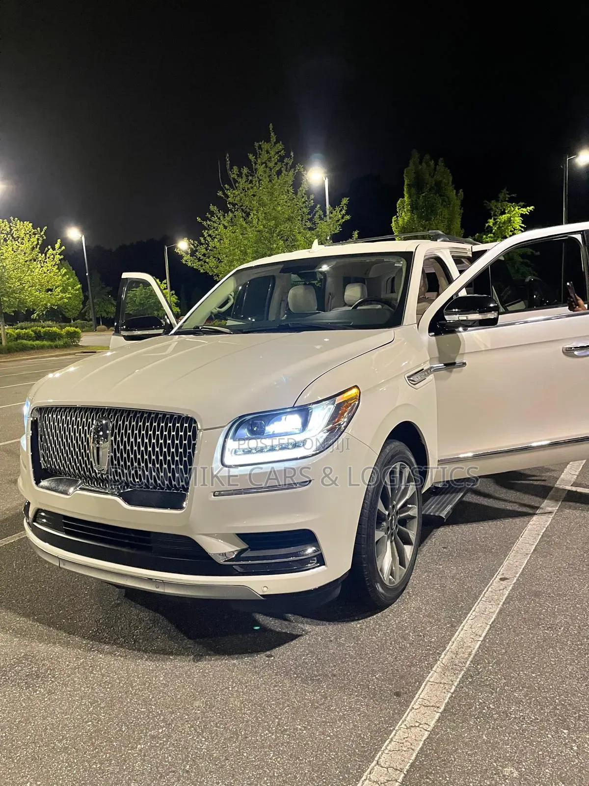 Lincoln Navigator L 2019 White