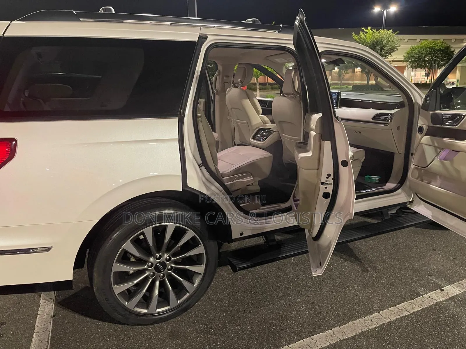 Lincoln Navigator L 2019 White