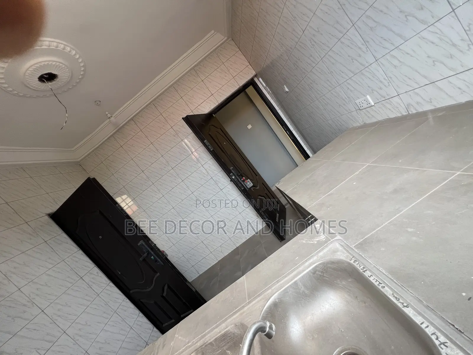 3bdrm Apartment in Bee π Decor & Homes, Old Ashomang for rent
