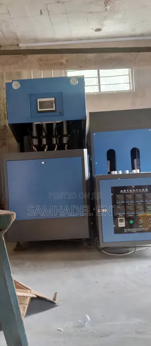 4 in 1 Semi Automatic Bottle Blowing Machine