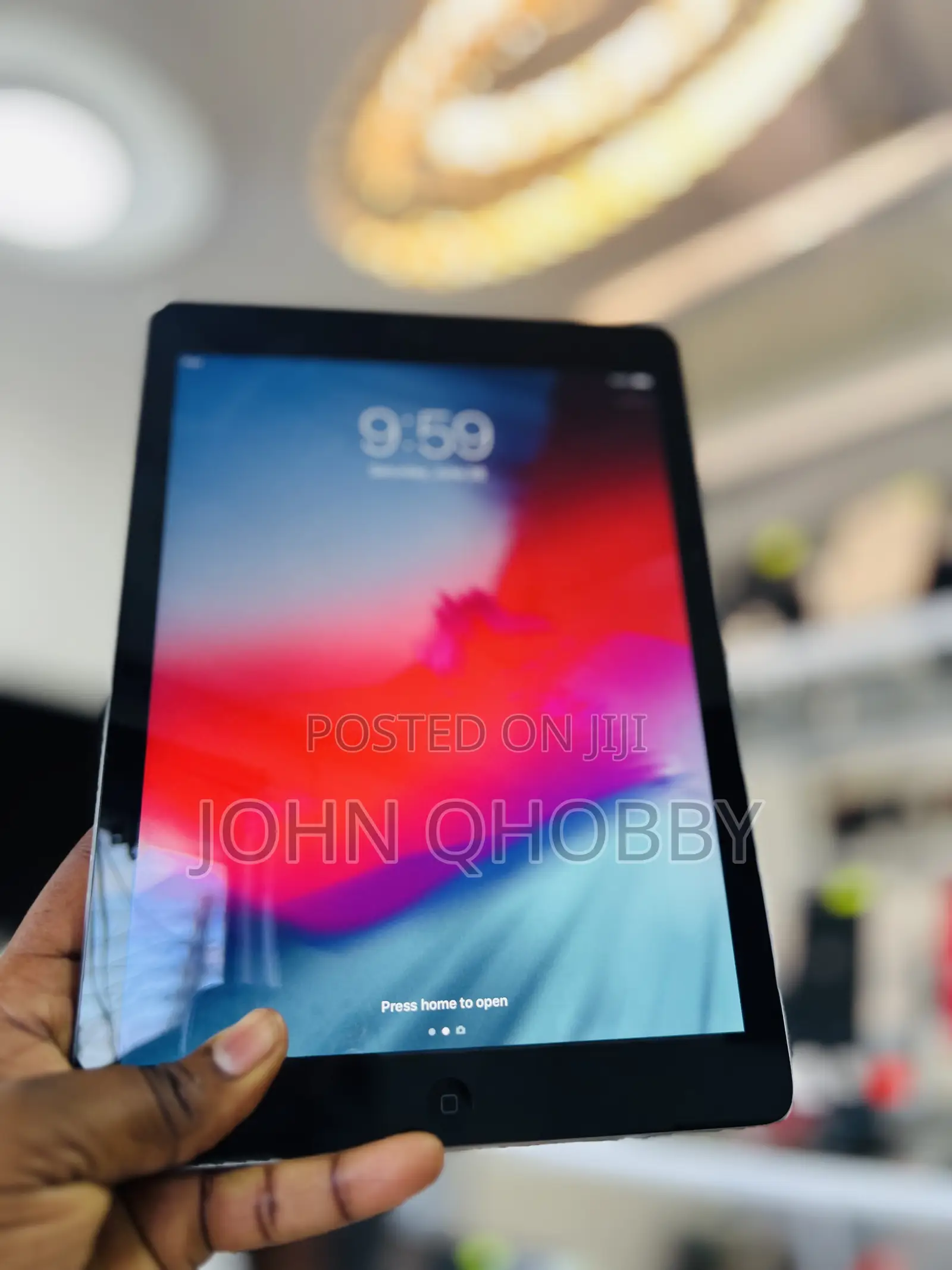 Apple iPad Air 16 GB Gray