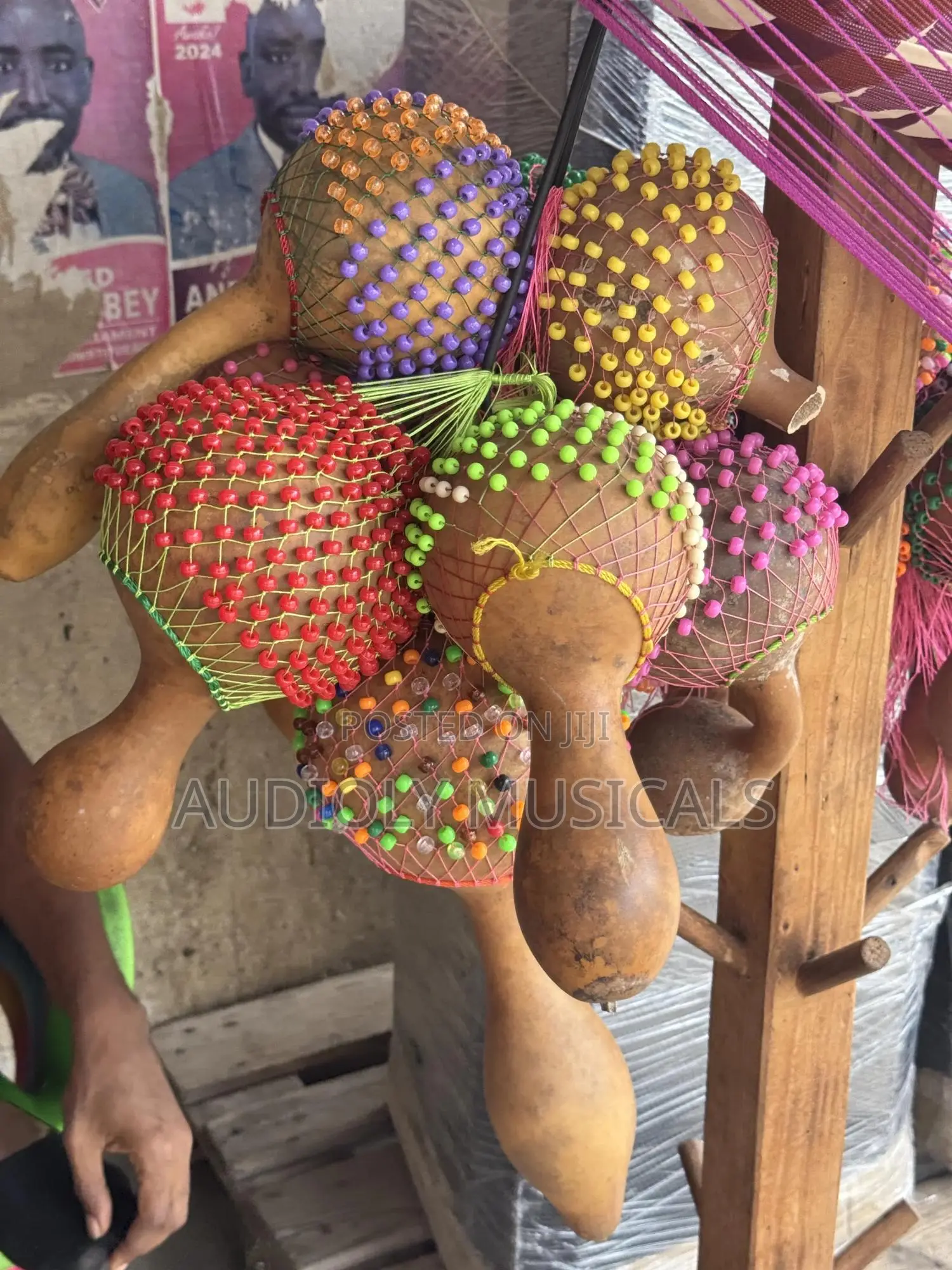 Local Maracas