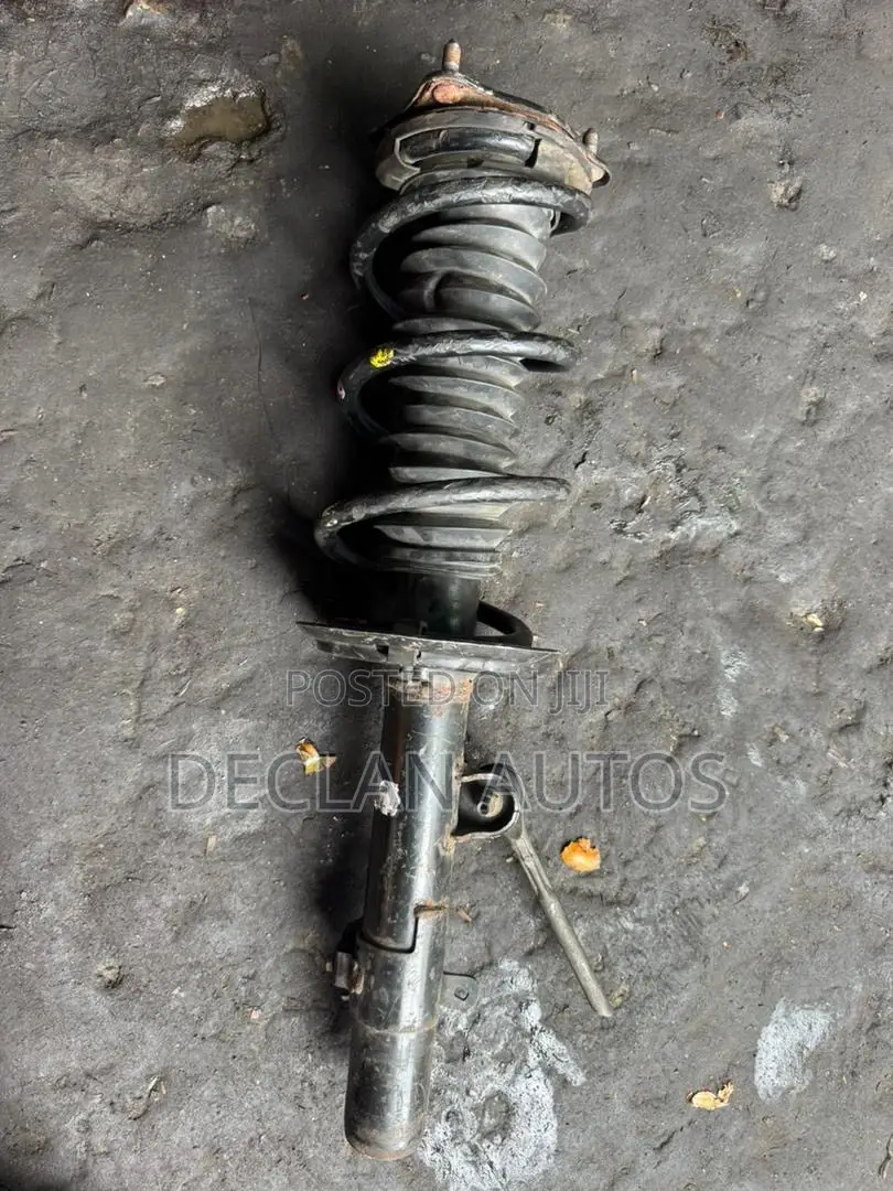 Honda Crv 18 Front Shocks