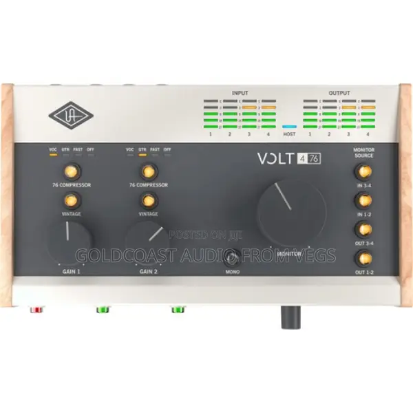 Universal Audio Volt 476 Portable 4x4(Built-in Compressor)