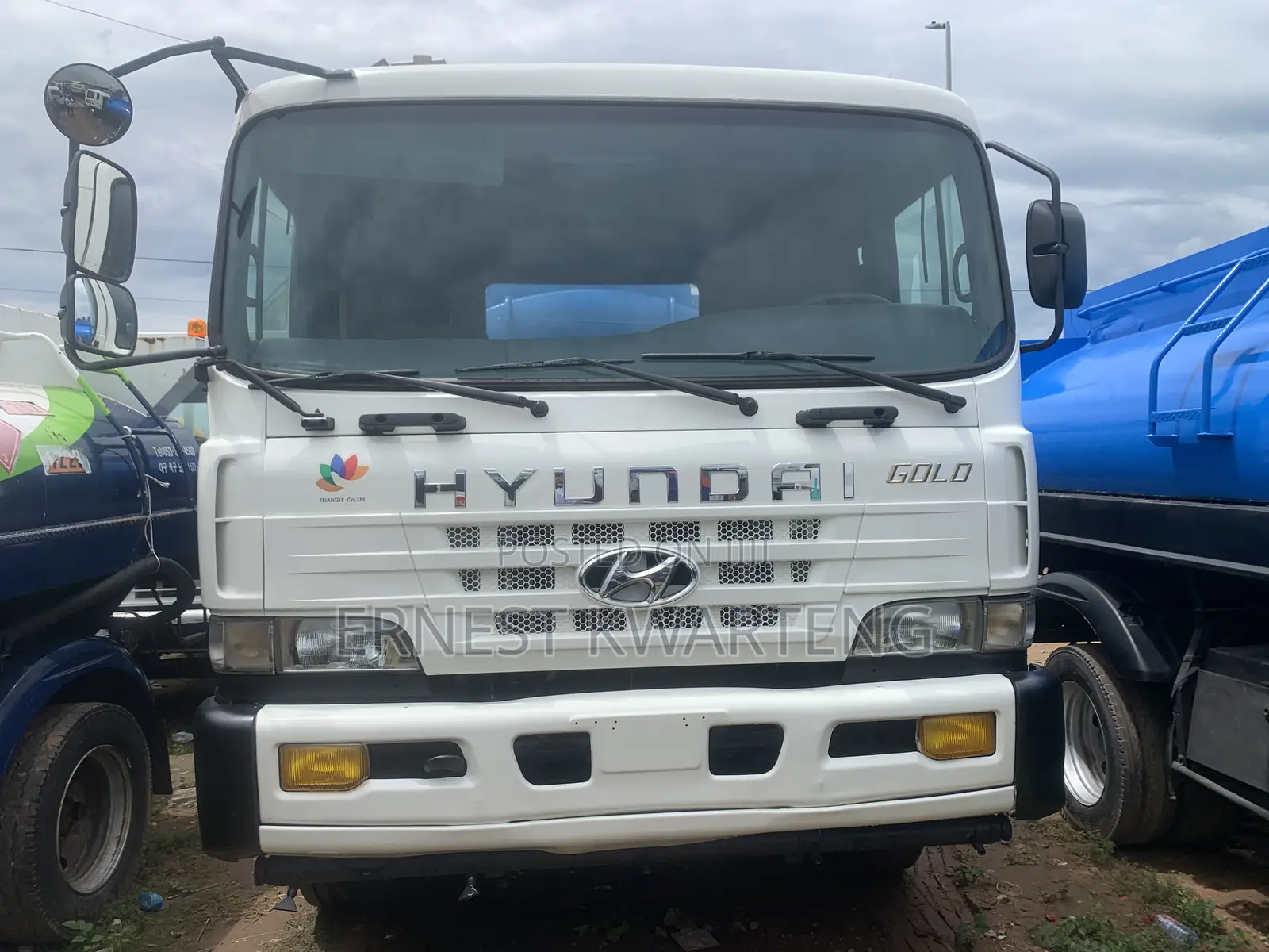 Hyundai Water Truck 2007 White