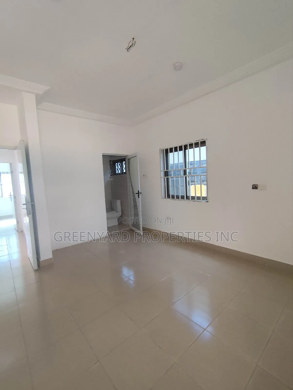 3bdrm Apartment in Adjiringanor, East Legon for rent