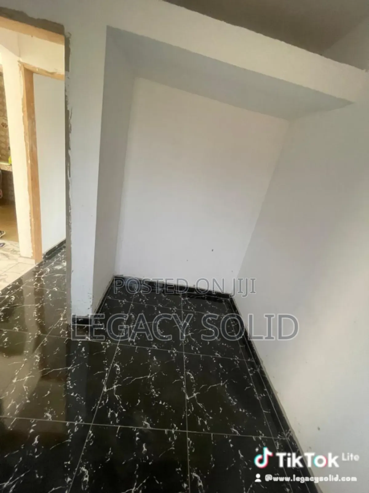 1bdrm Apartment in 𝙻𝚎𝚐𝚊𝚌𝚢 𝚜𝚘𝚕𝚒𝚍 𝚛𝚎𝚊𝚕, Teshie for rent
