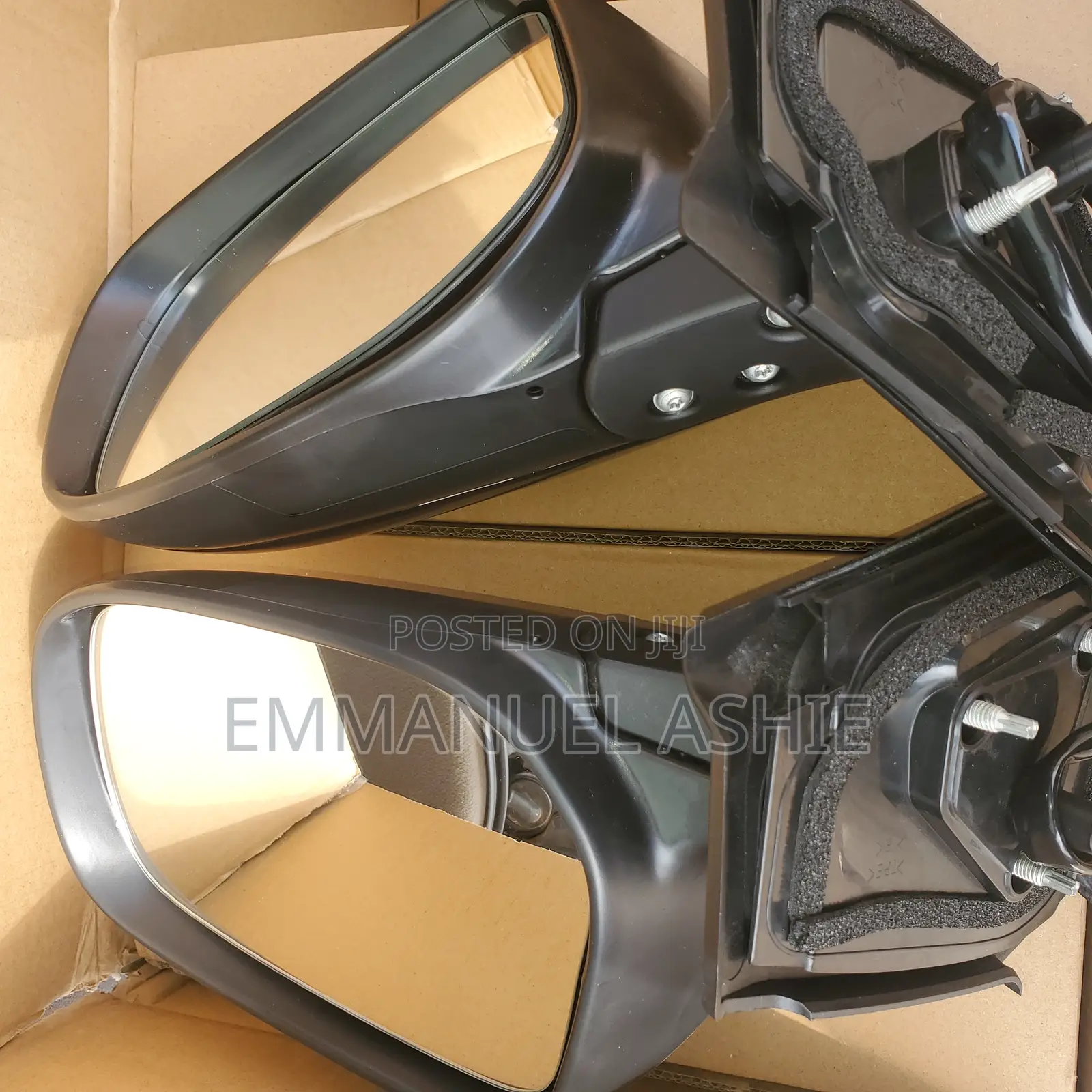 Toyota Vitz Side Mirror