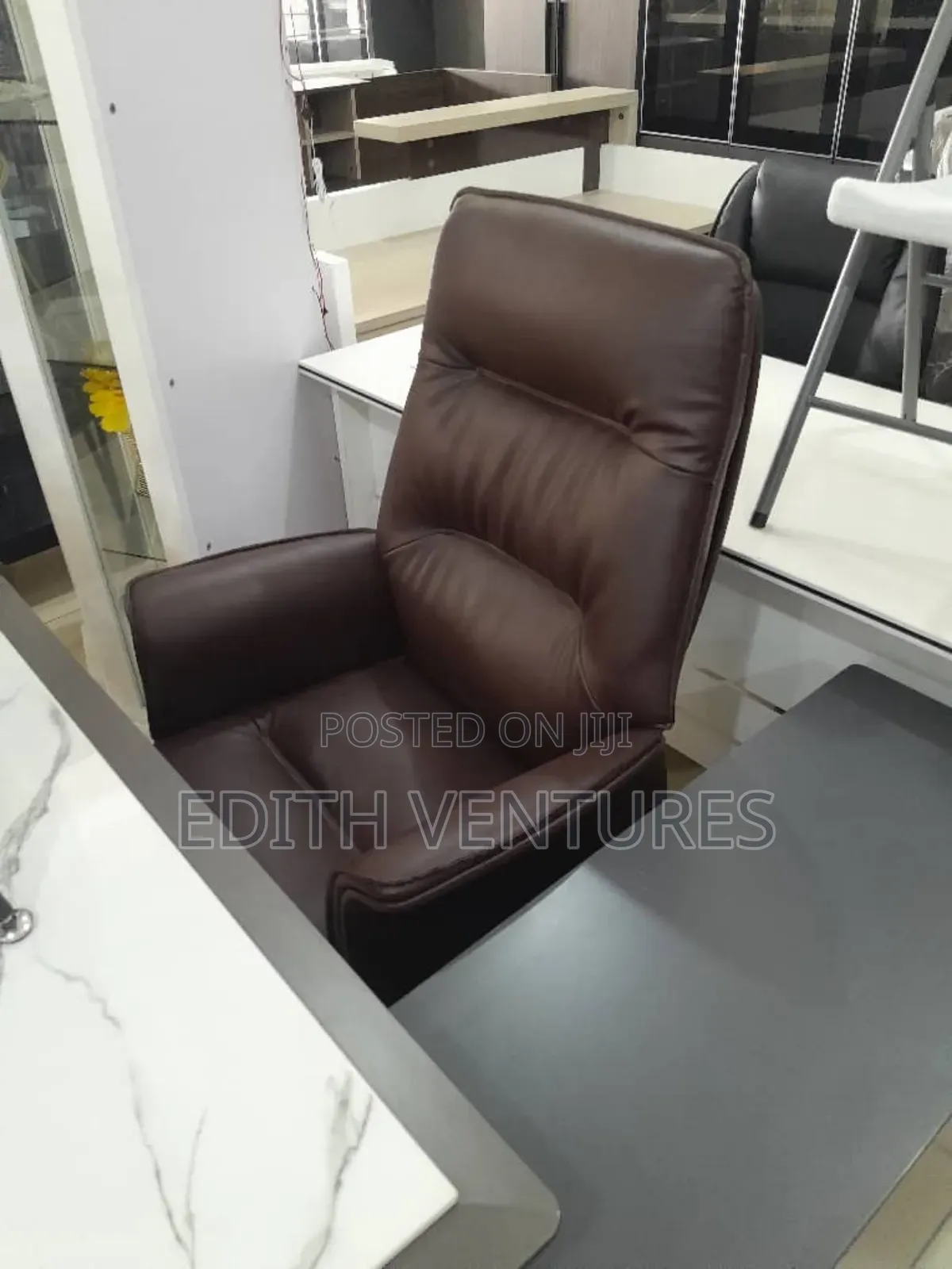 Leaders Chair