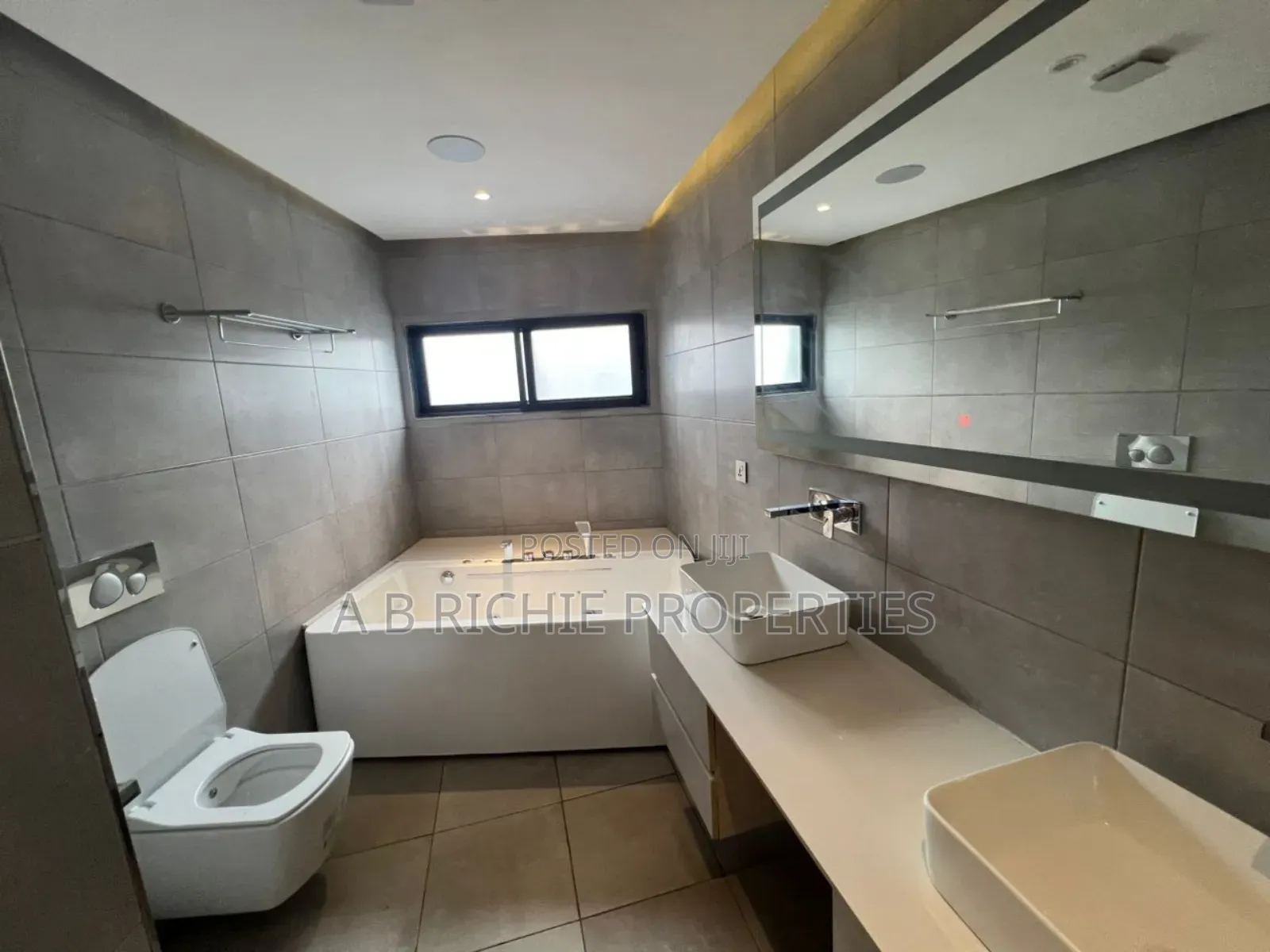 4bdrm Townhouse/Terrace in Ab Richie Properties, Cantonments for sale