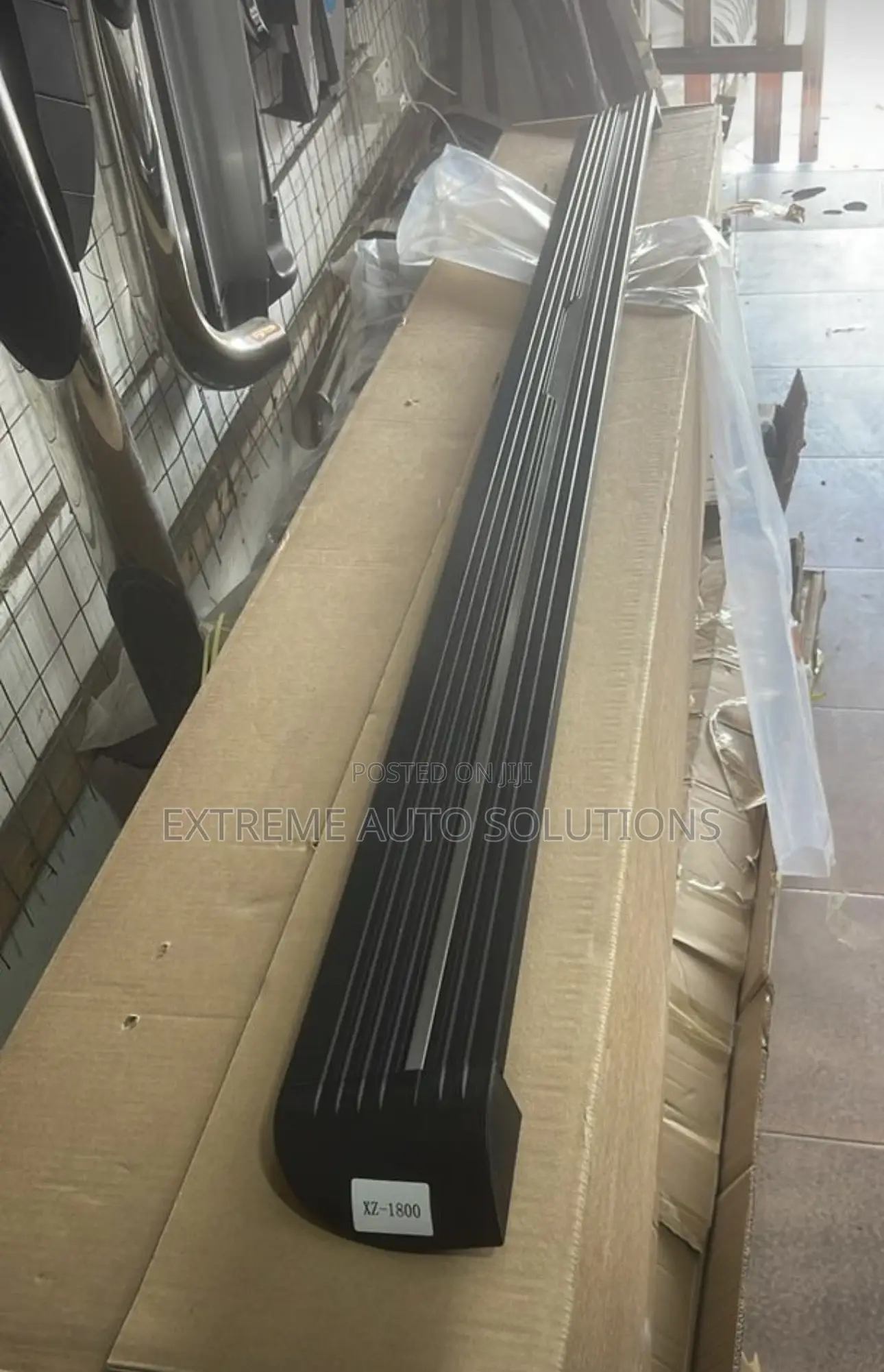 Range Rover Electronic Side Steps Available