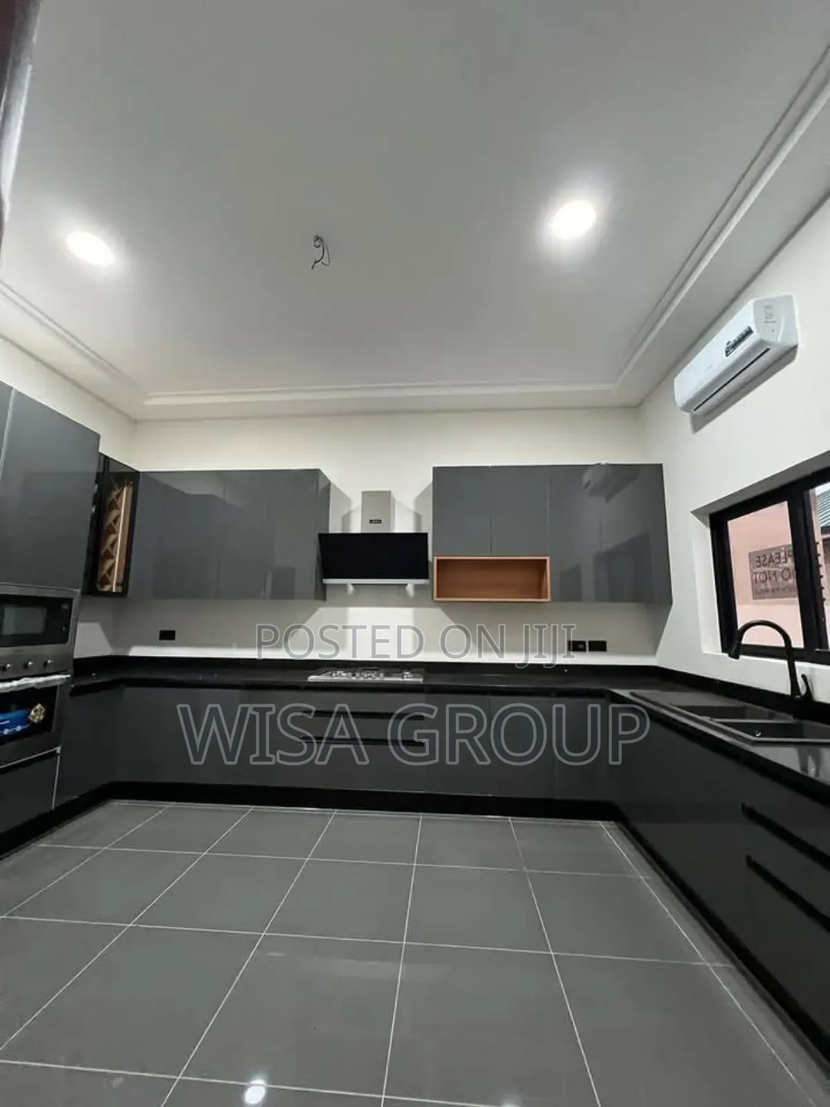 4bdrm Duplex in Wisa Group, Accra Metropolitan for sale
