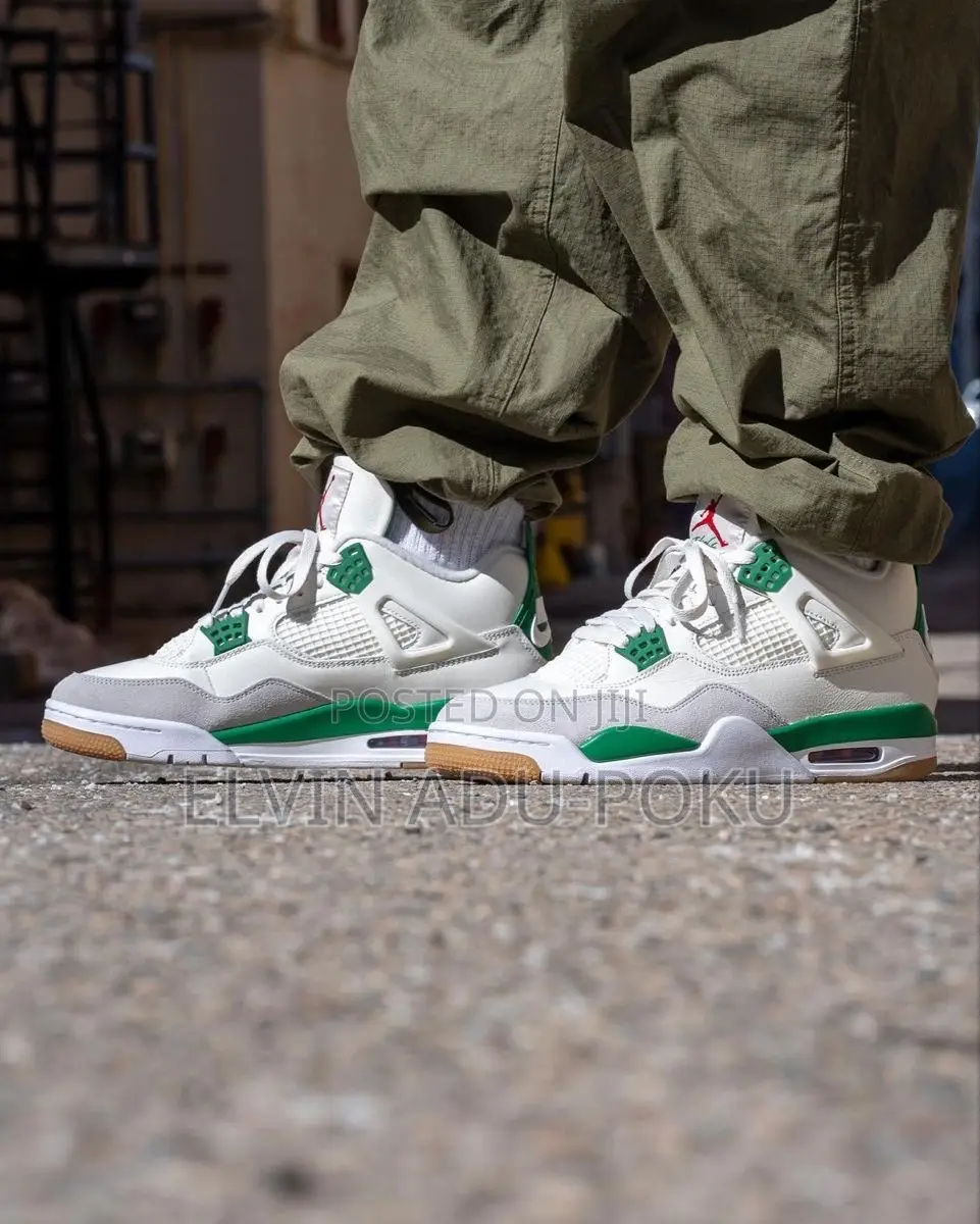Jordan Air Jordan 4 Sb "Pine Green" Sneakers