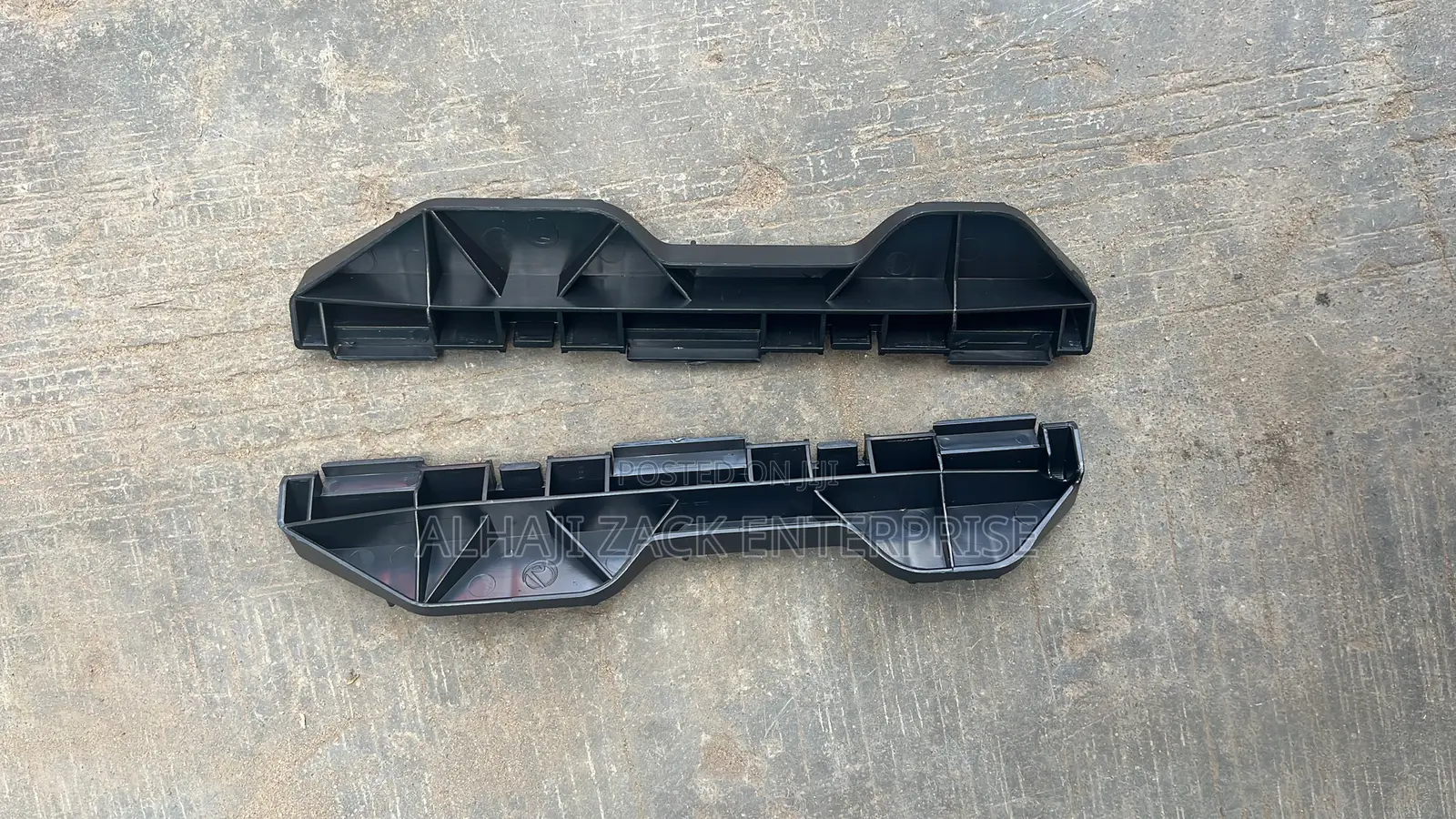 Corolla 2006 Back Bumper Locker