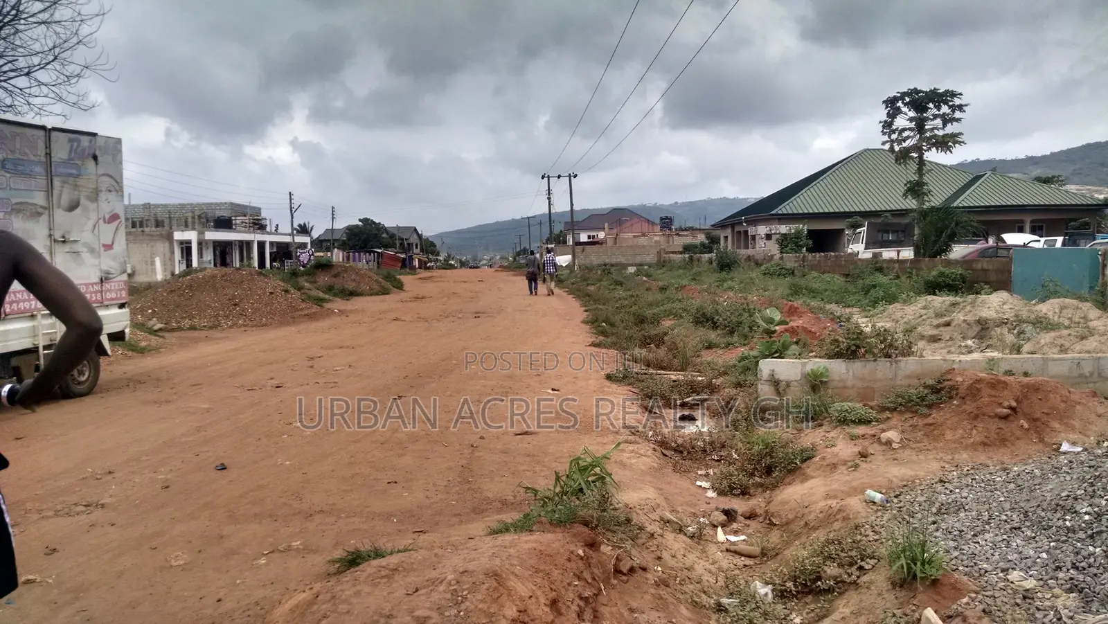 Gt/Accra - Tema (Golf City) _ 1 Plot (70' X100') Building Land