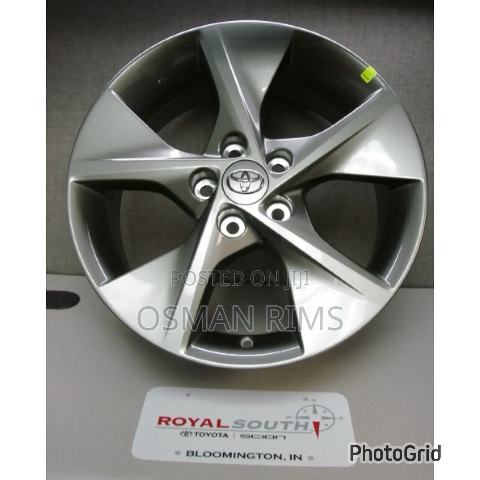 Camry Spider Oem Rim