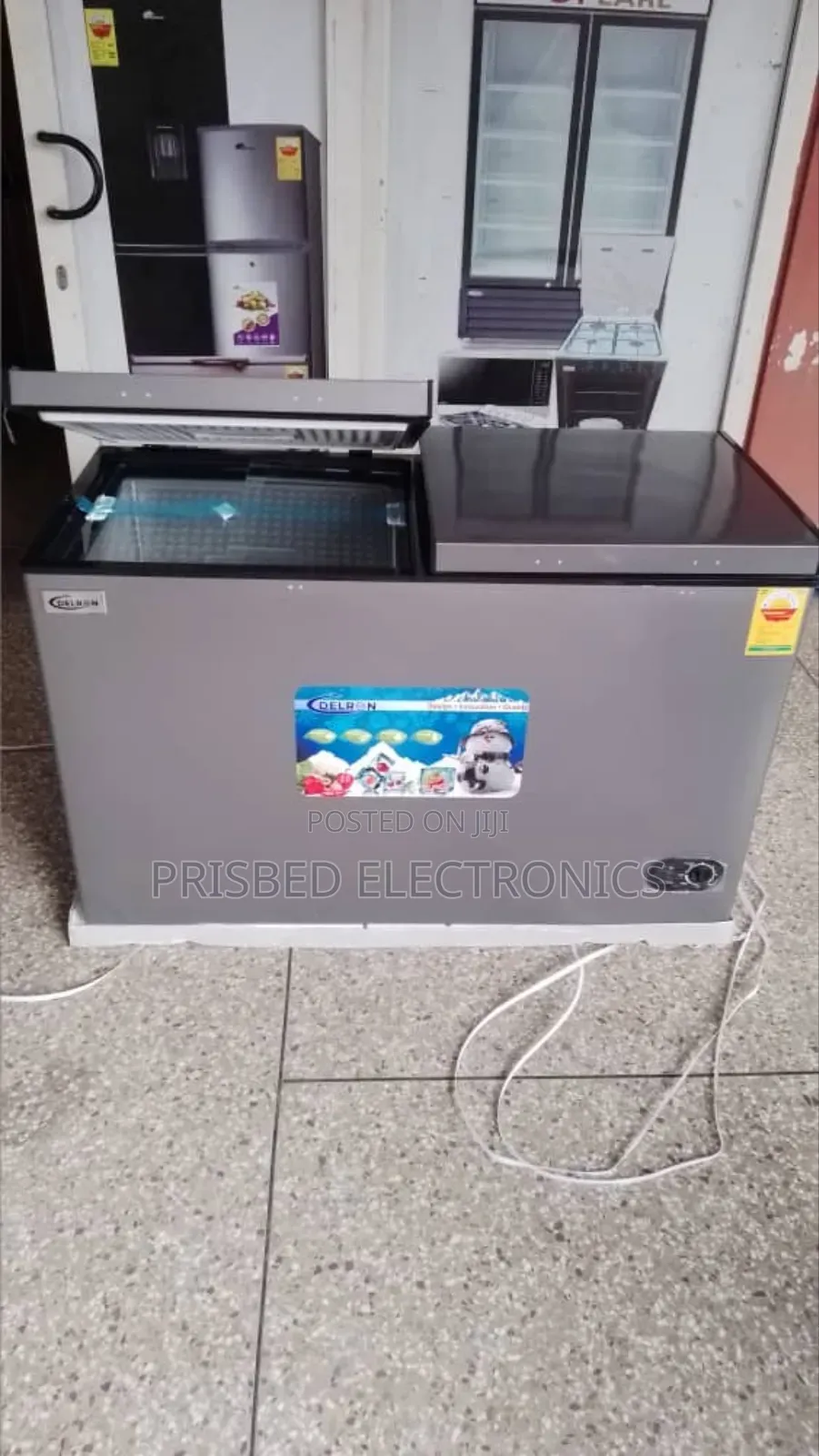 ^Delron Durable Double Door Freezer 350 Litres