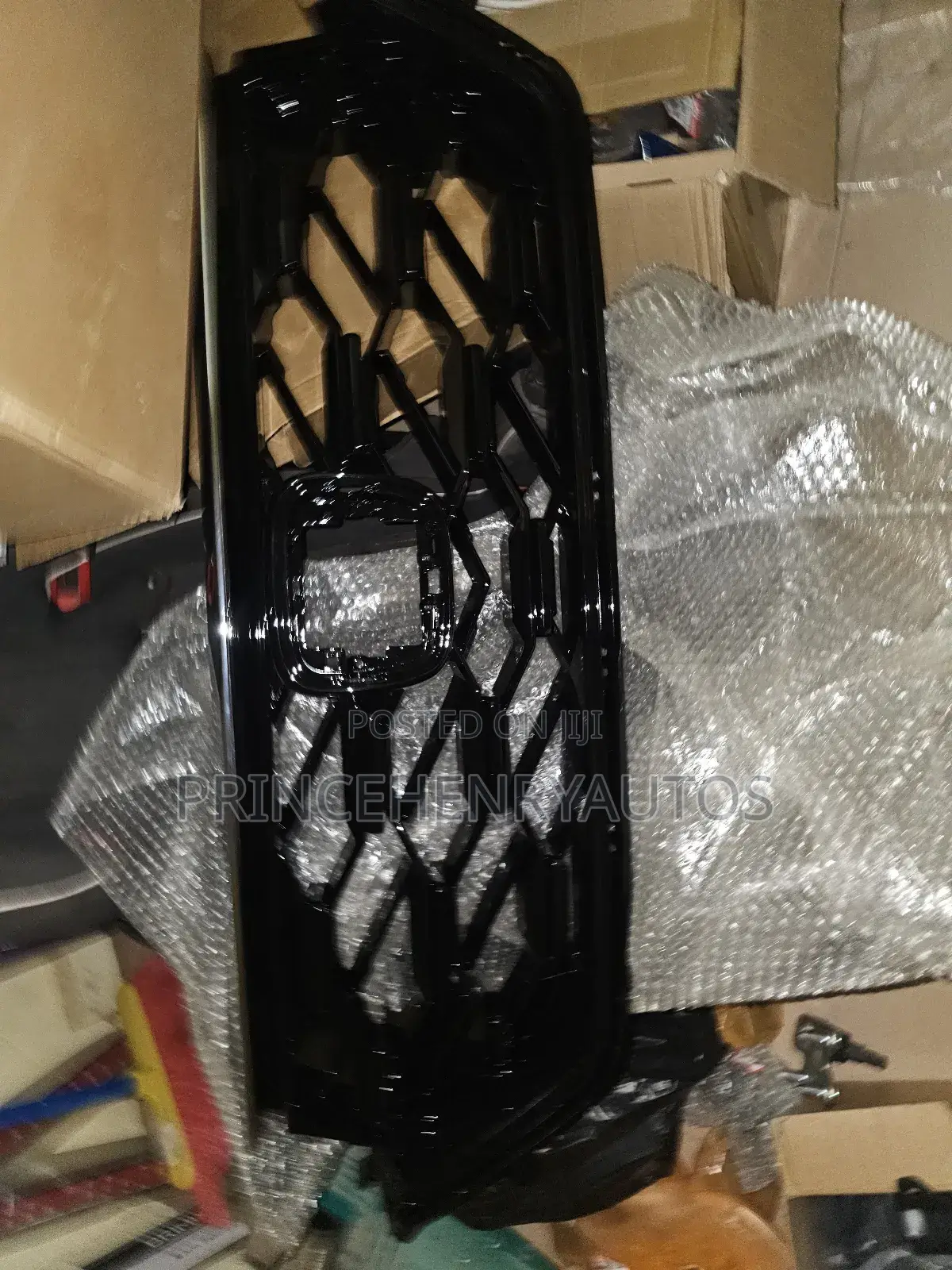 Honda CRV 2023-2025 Lx,Ex and Exl Fronf Grille