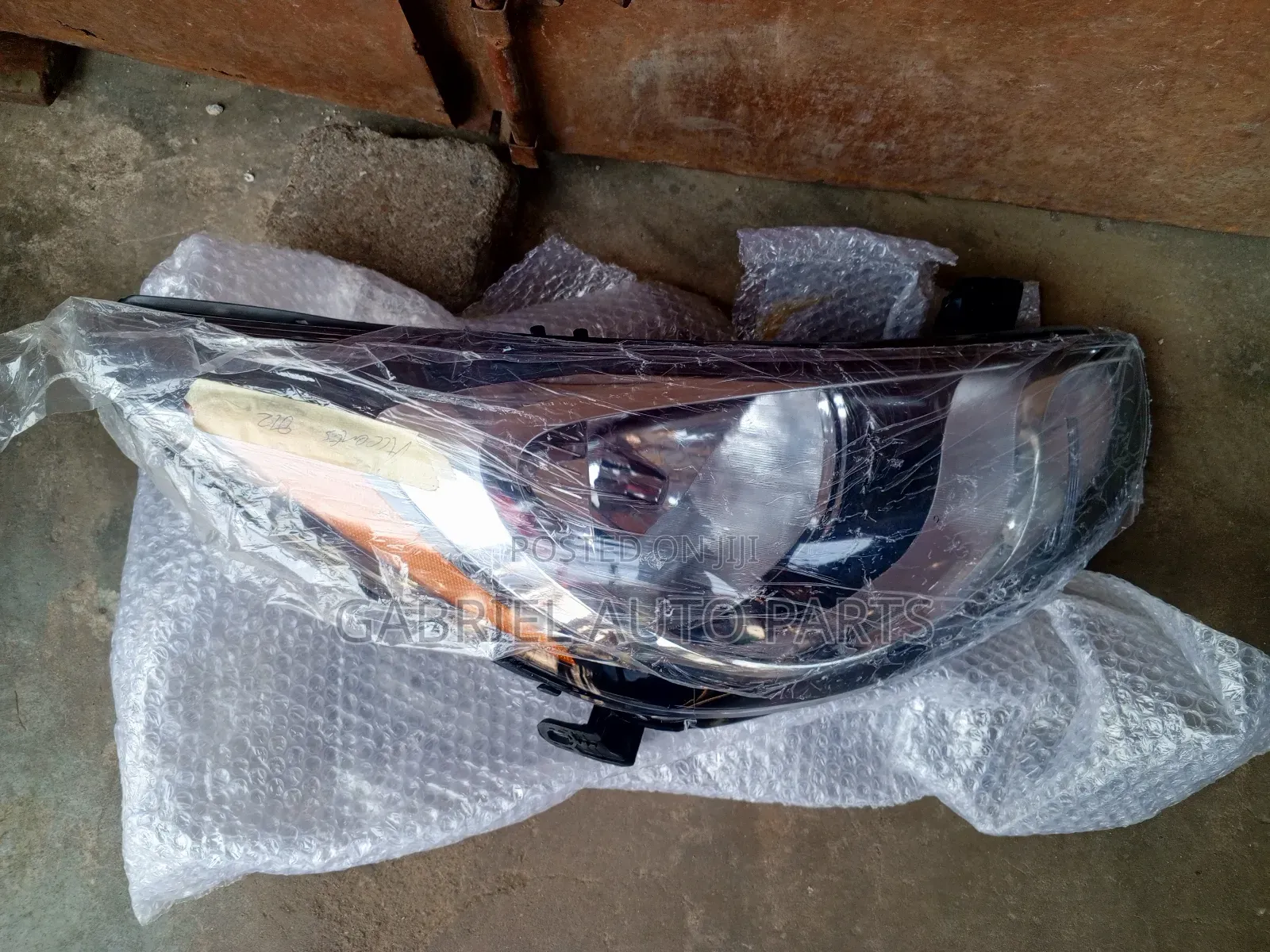 (1set)Hyundai Accent Headlights 2012,2013,2014