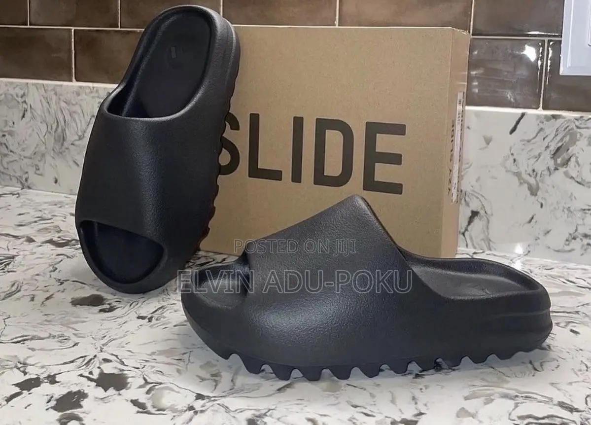 Adidas Yeezy Slides “ Dark Onyx”
