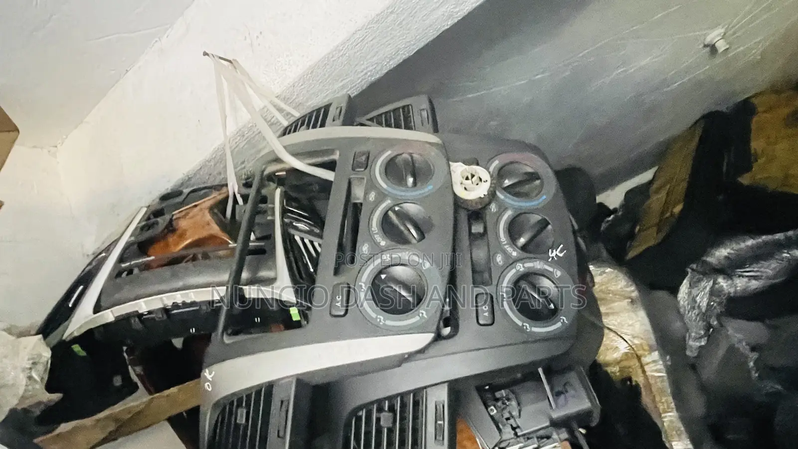 Toyota Hillux 2010 Dashboard Ac Face