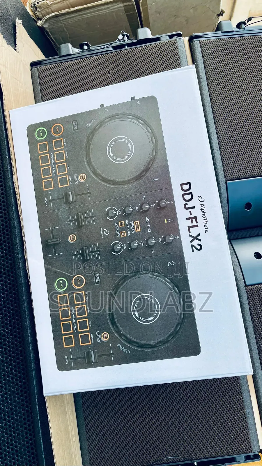Alphatheta Ddj-flx2 Compact 2-channel Dj Controller
