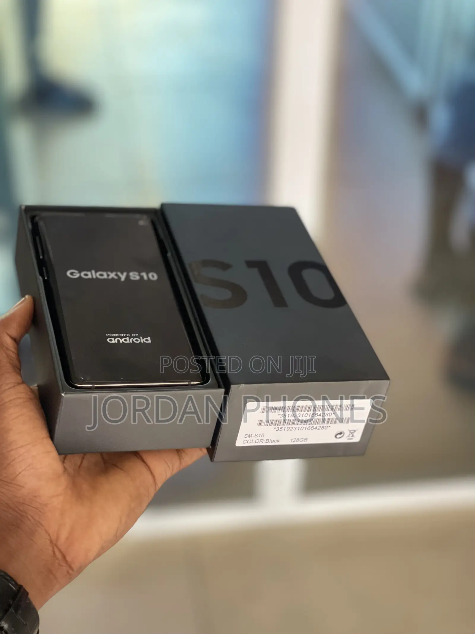 New Samsung Galaxy S10 128 GB Black