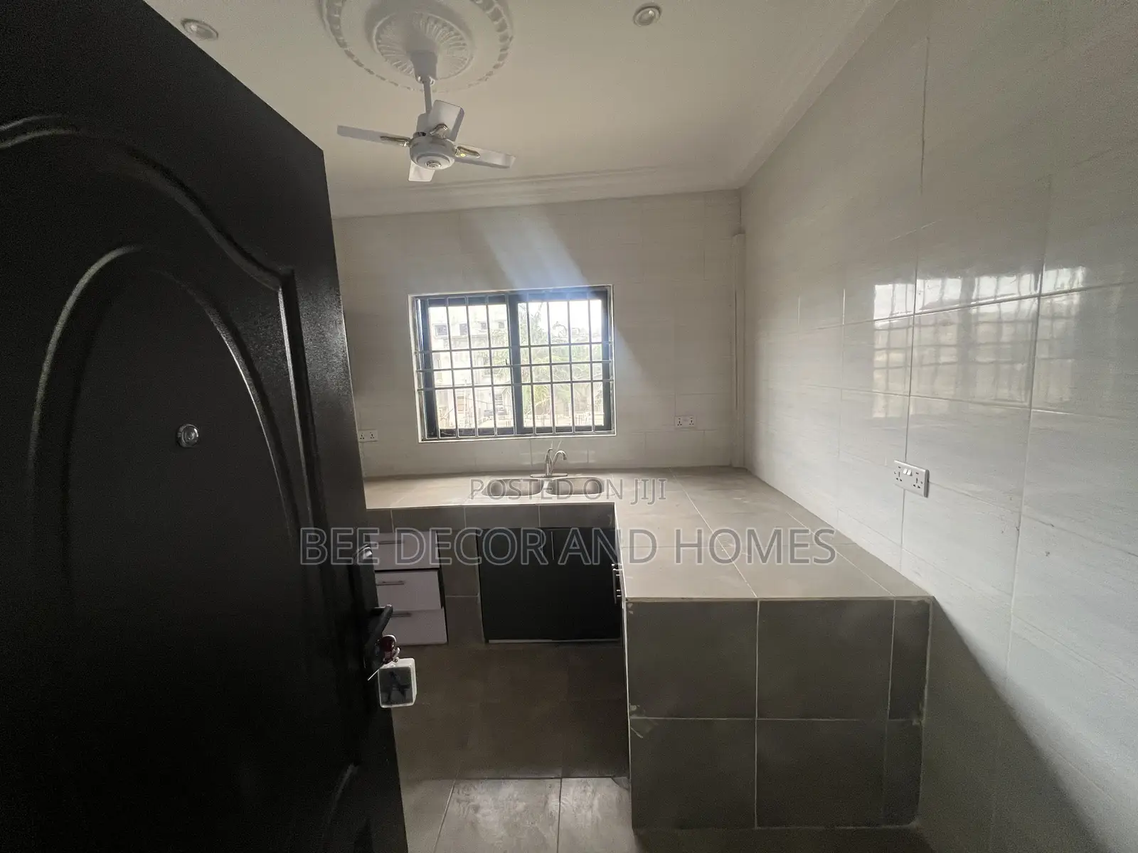 3bdrm Apartment in Bee π Decor & Homes, Old Ashomang for rent