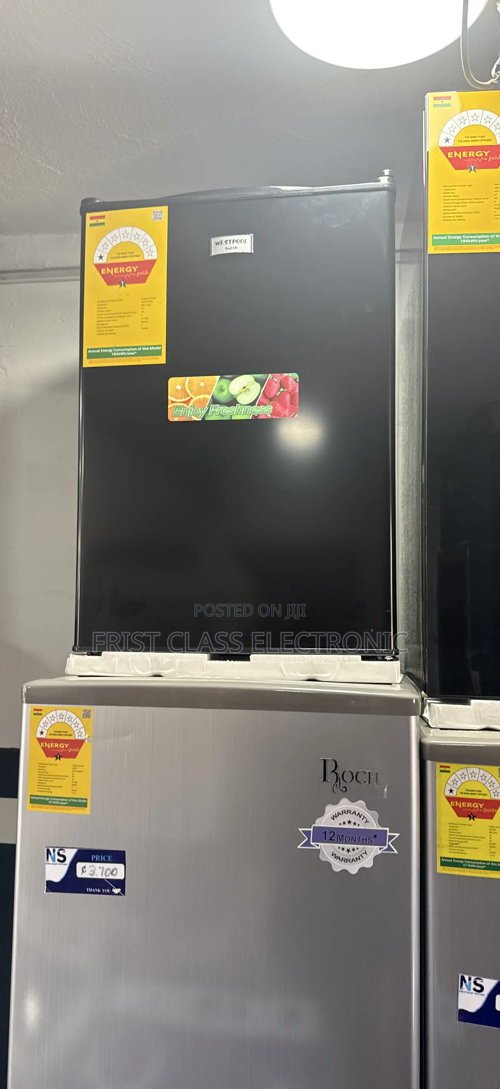 Table Top Fridge New in Box 85ltrs