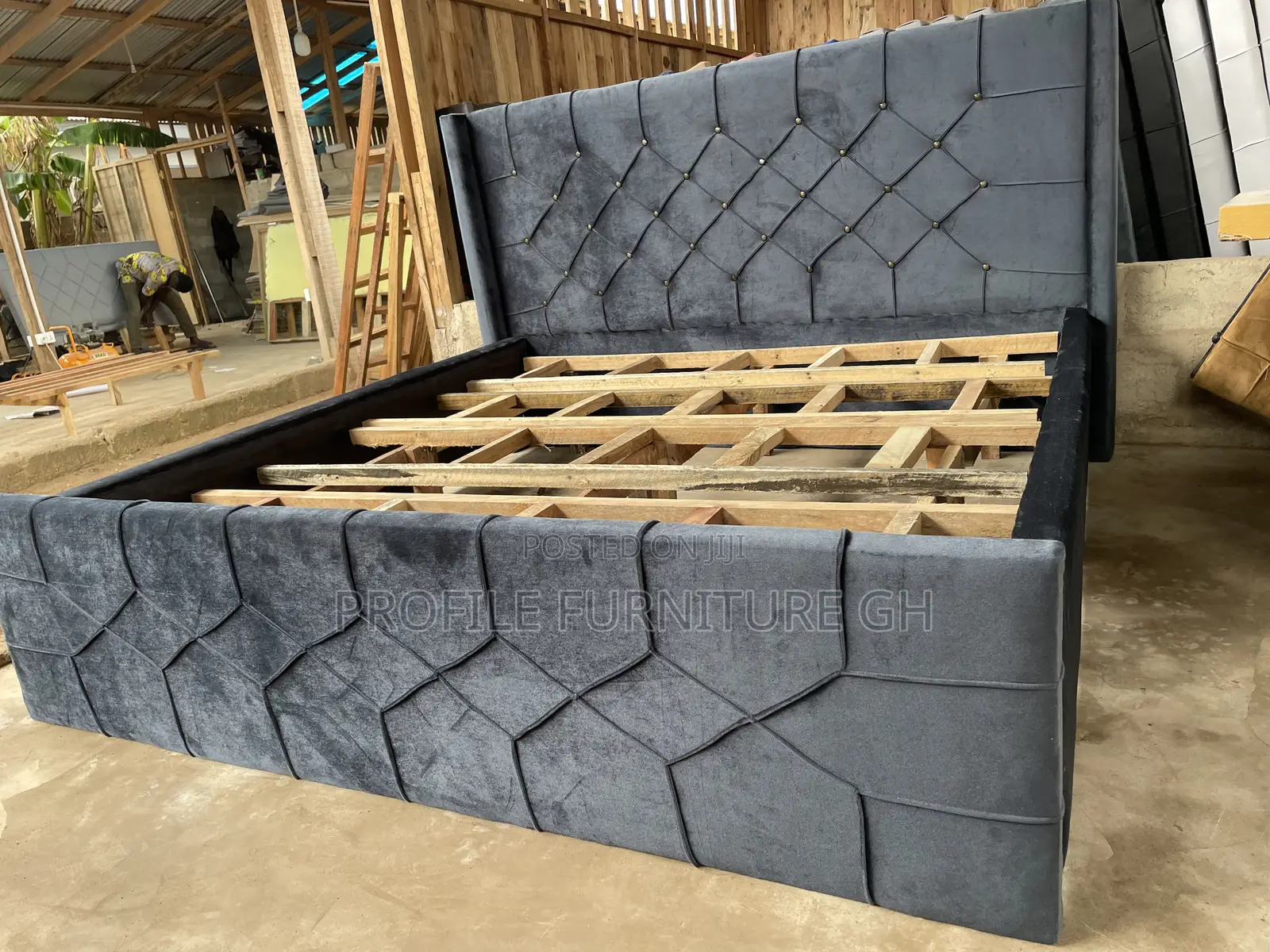 Fantastics And Amazing Queen Size 72x75// Luxurious And Durable