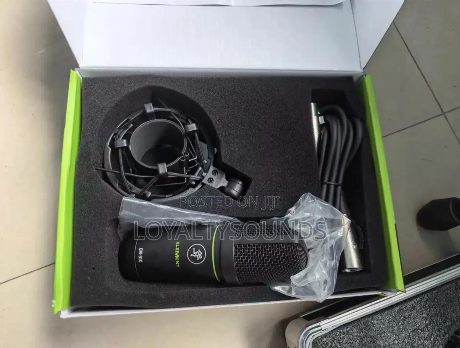 Mackie Em-91c Condenser Microphone