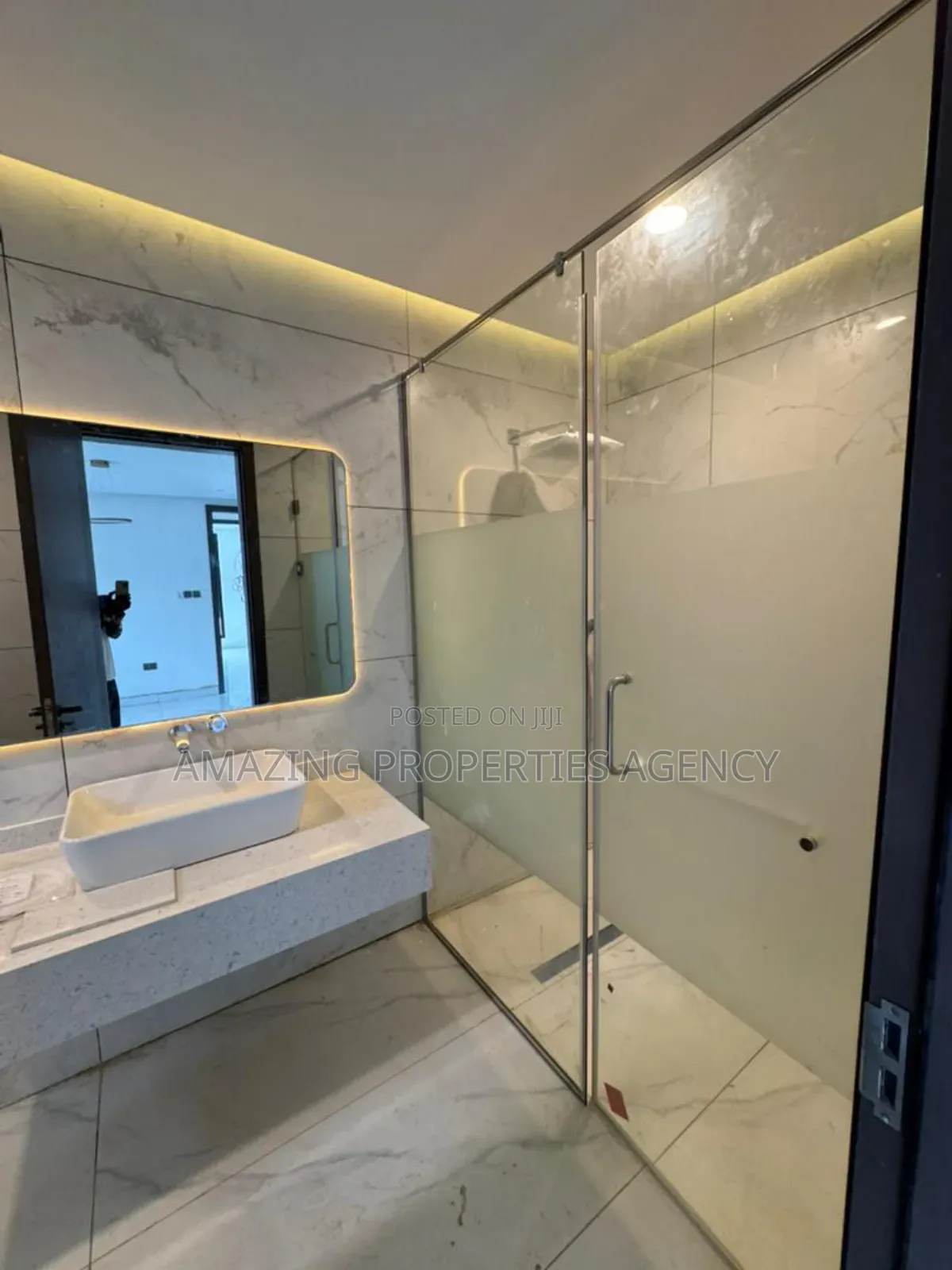 4bdrm House in Cantonments for sale