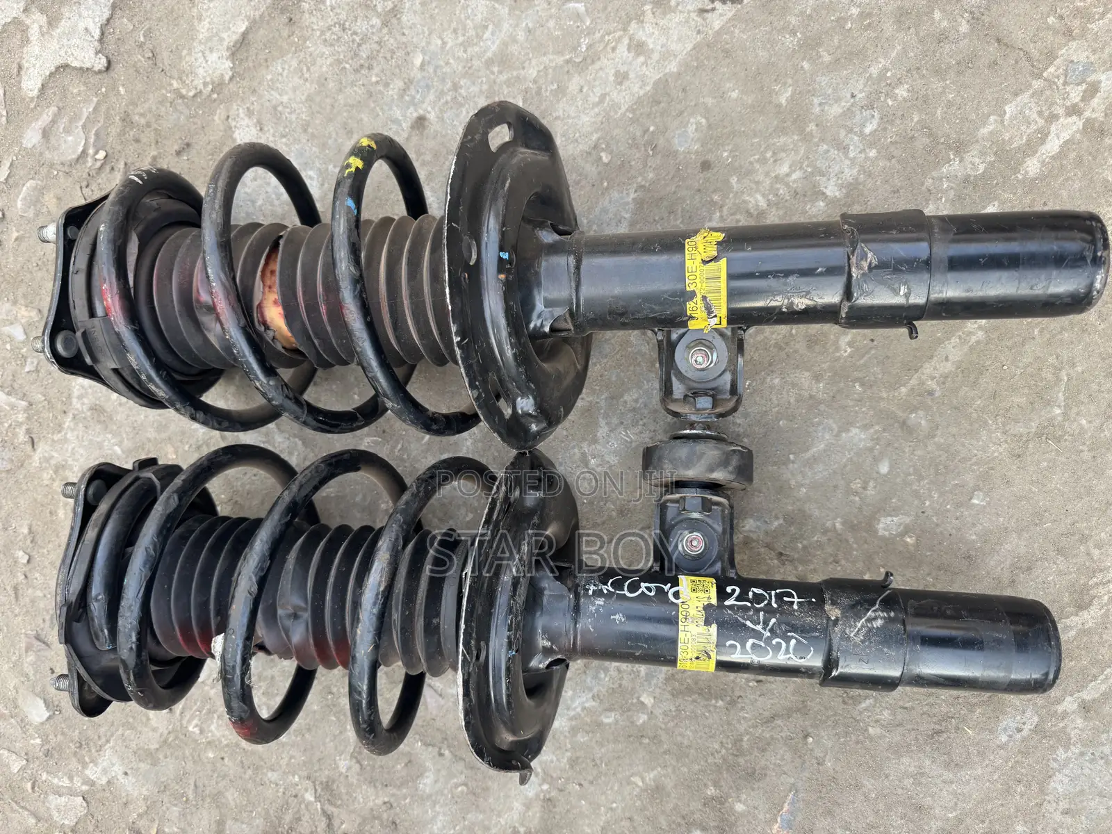 Honda Accord: 2017 to 2025 Front Shocks