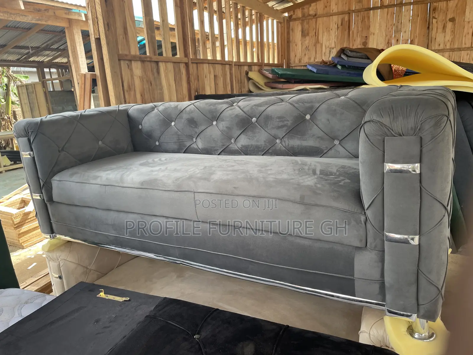 Amzing Gray 3in1 Sofa// Luxurious And Durable
