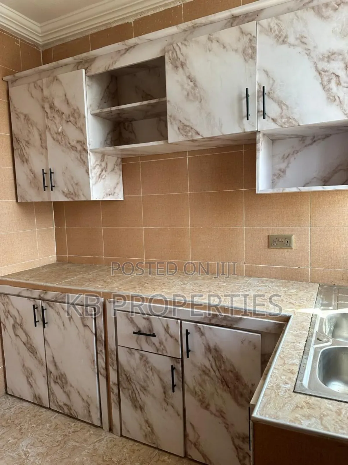 2bdrm Apartment in Kb Properties, Spintex for rent