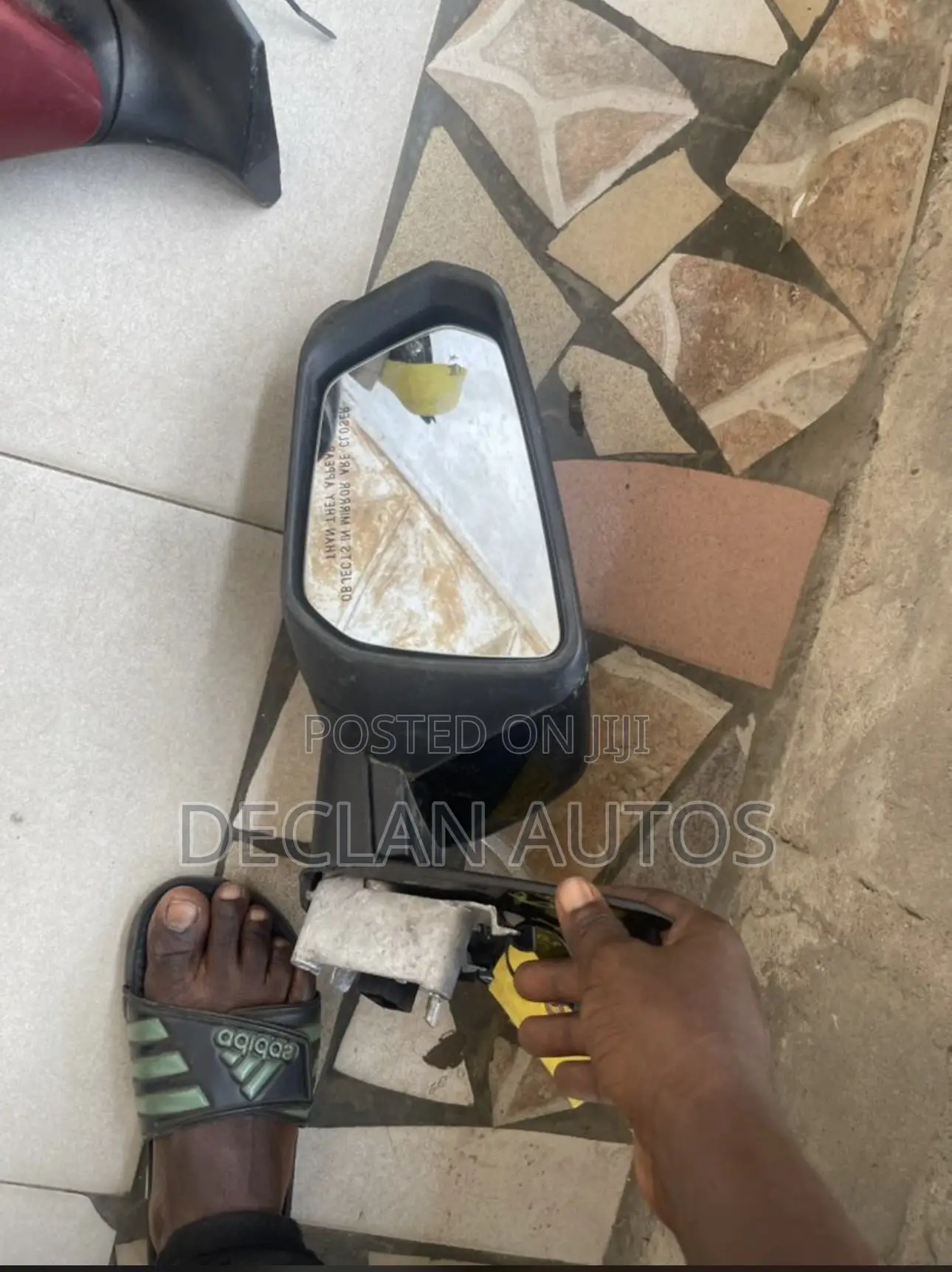 Gmc 2018-22 Driving Mirror With Sensor