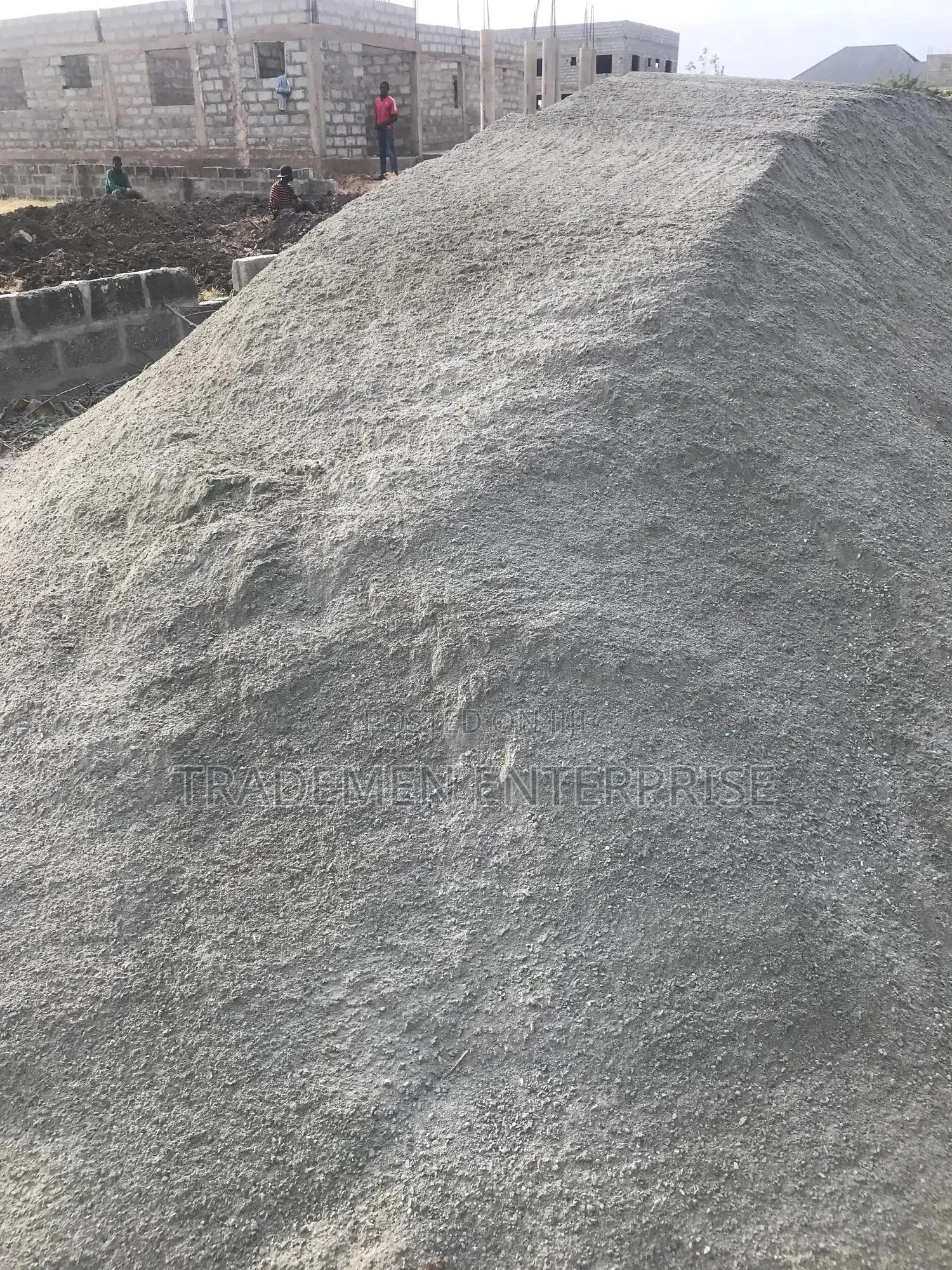 Chippings, Sand, Laterite River Sand and Quality Blocks
