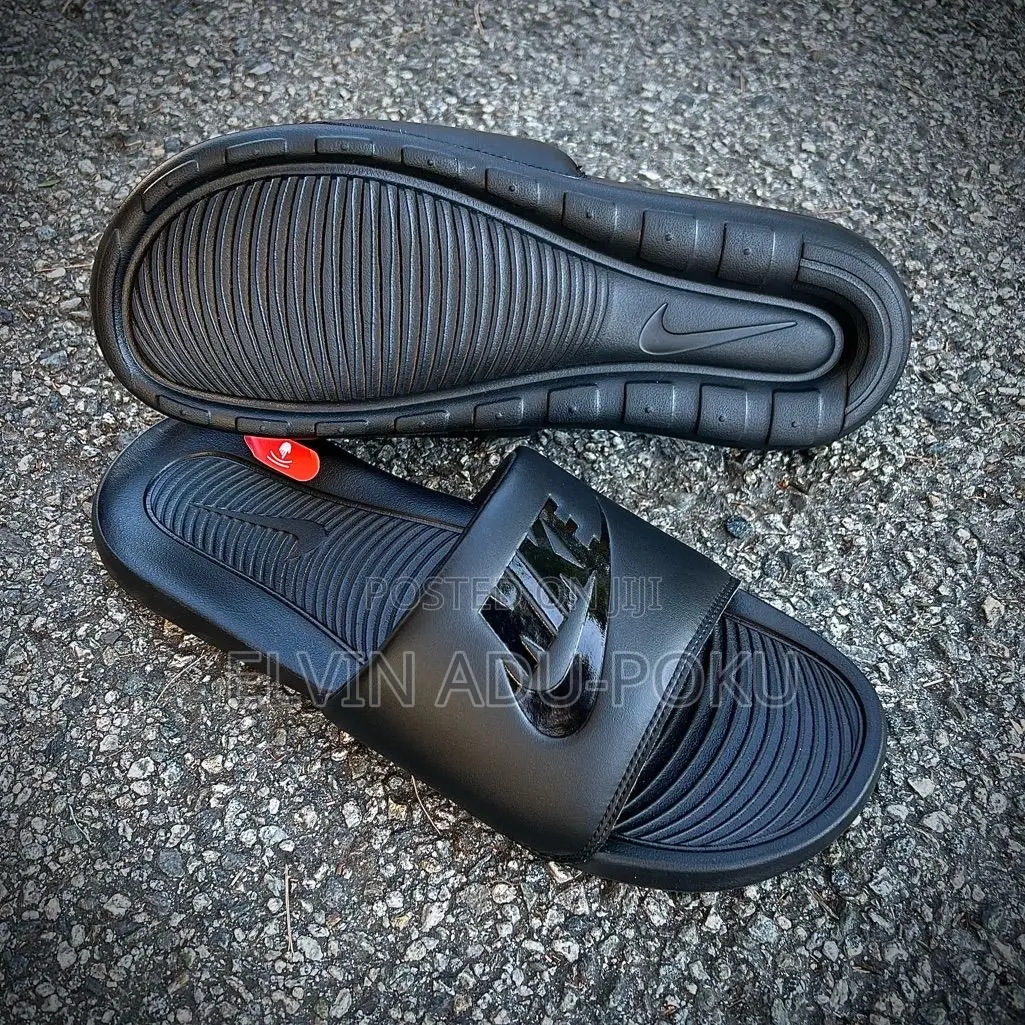 Nike Victori One Slides “ All Black “