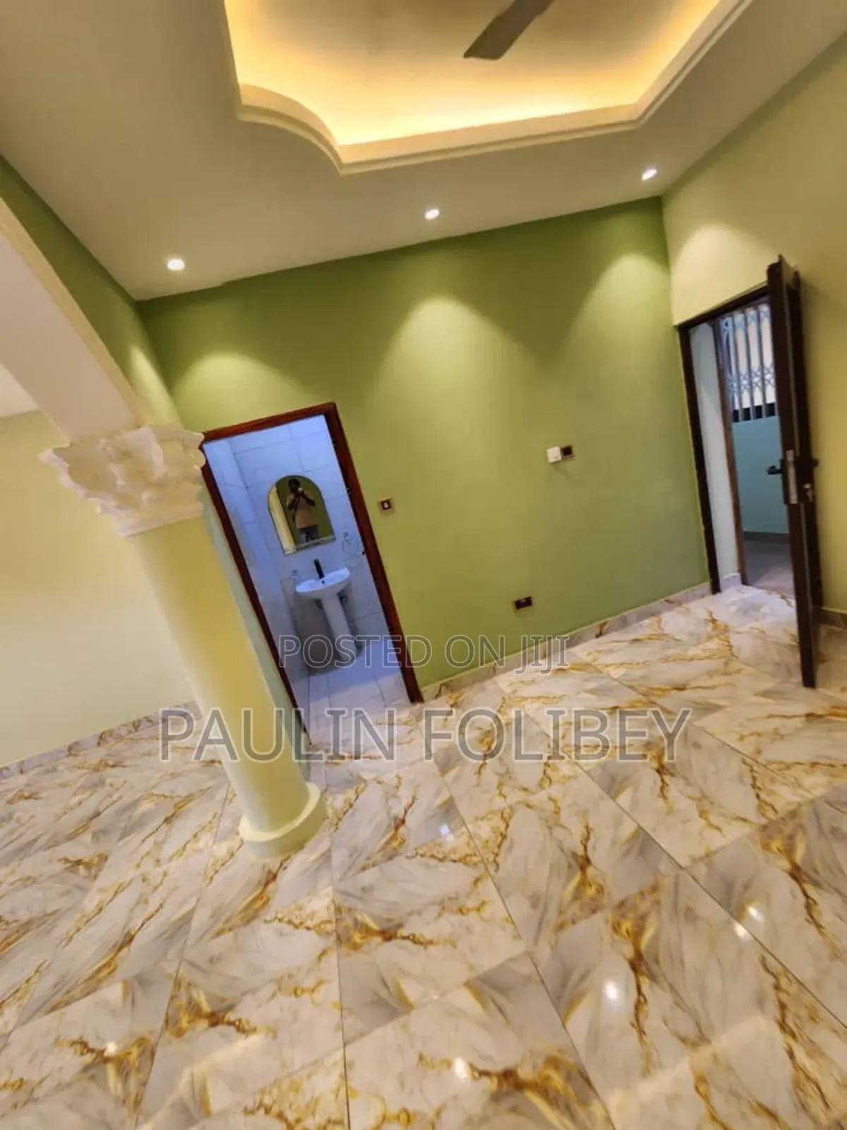 2bdrm Apartment in Dg Property, Ablekuma for rent