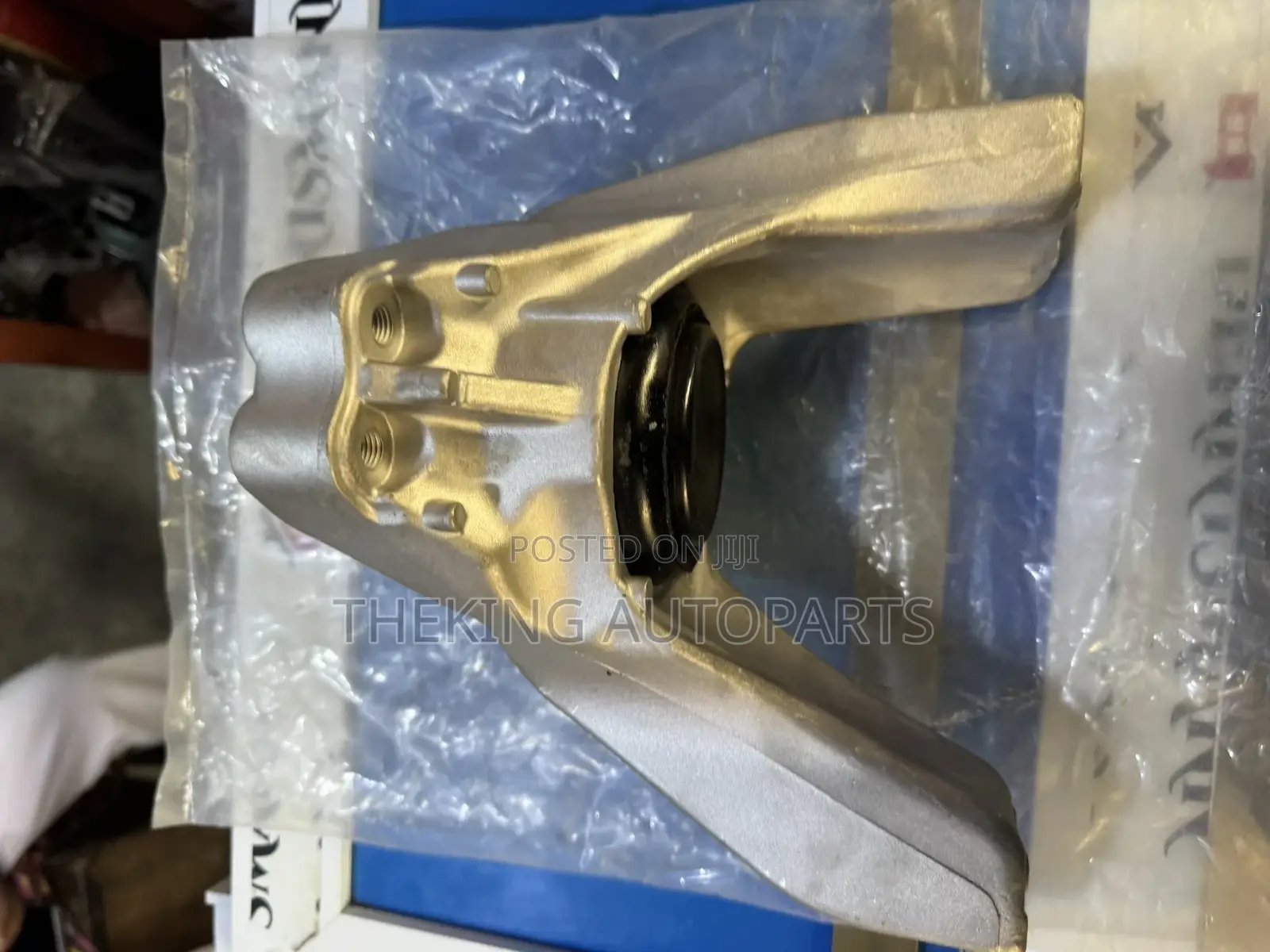 Honda CRV 2017,2018,2019 Engine Seat.