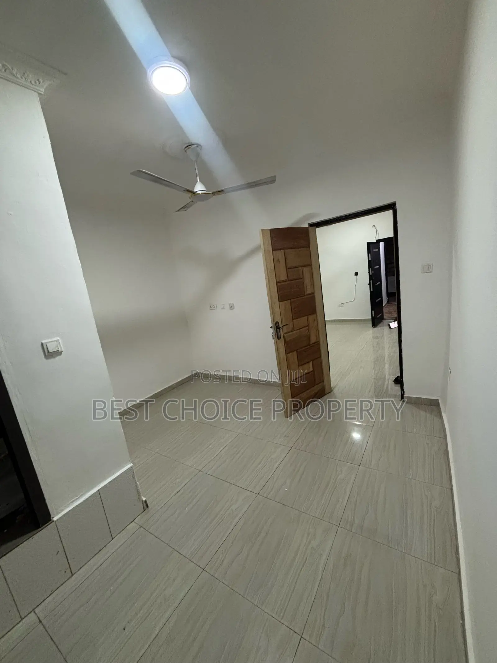 1bdrm Apartment in Lakeside Community for rent