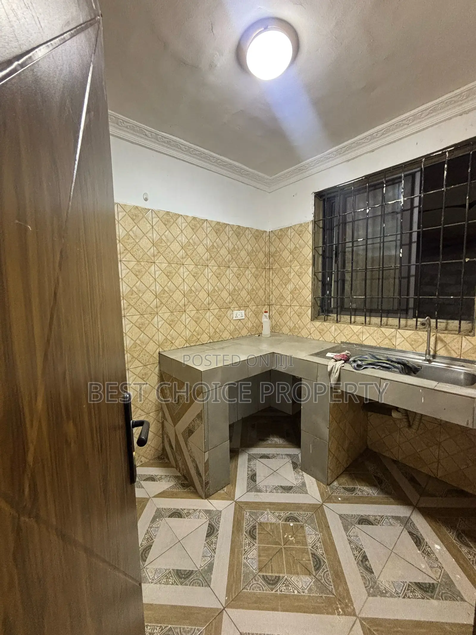 1bdrm Apartment in Lakeside Community for rent