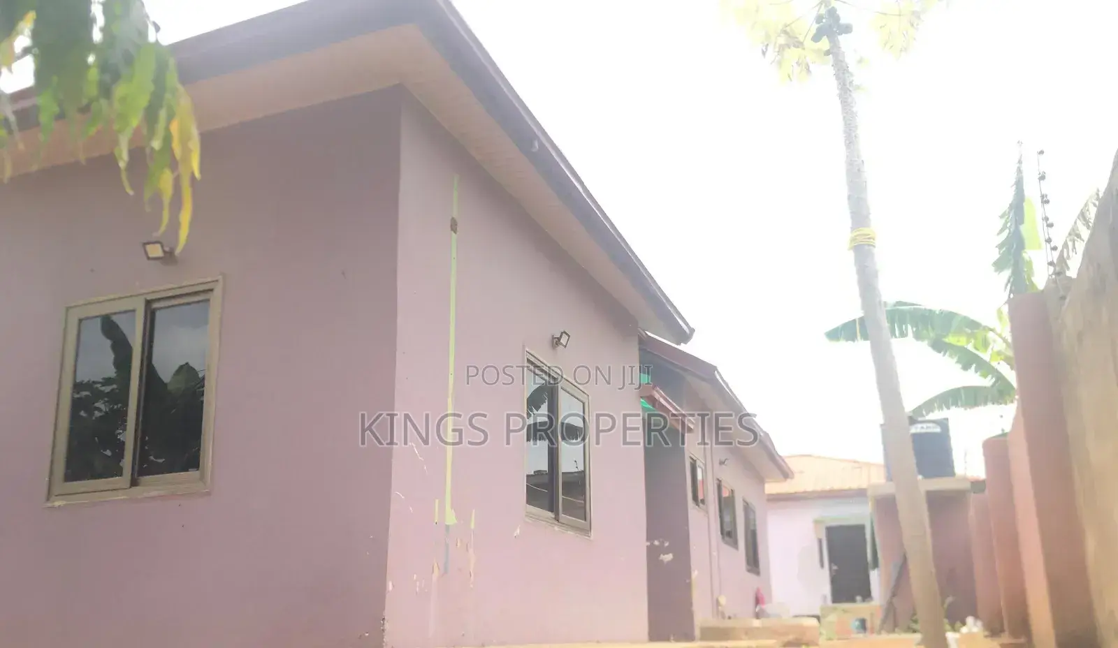 3bdrm Block of Flats in Bortianor Cold Store for sale